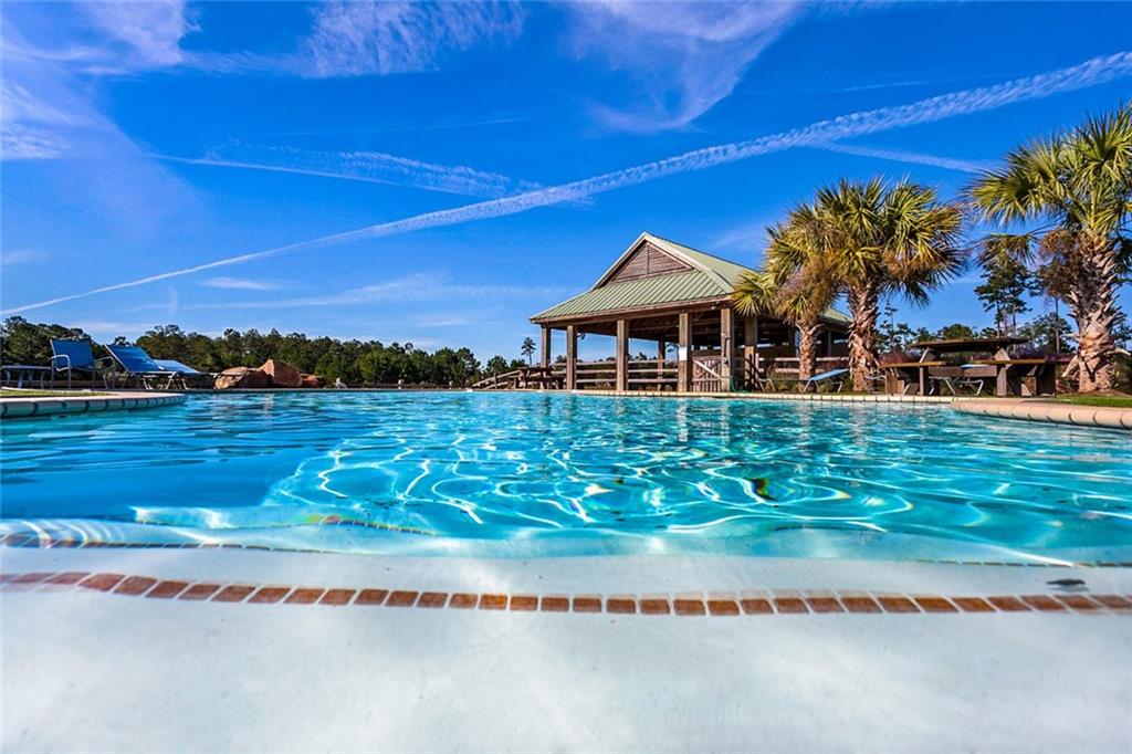 Madisonville, Louisiana, 70447, United States, 4 Bedrooms Bedrooms, ,4 BathroomsBathrooms,Residential,For Sale,1947964