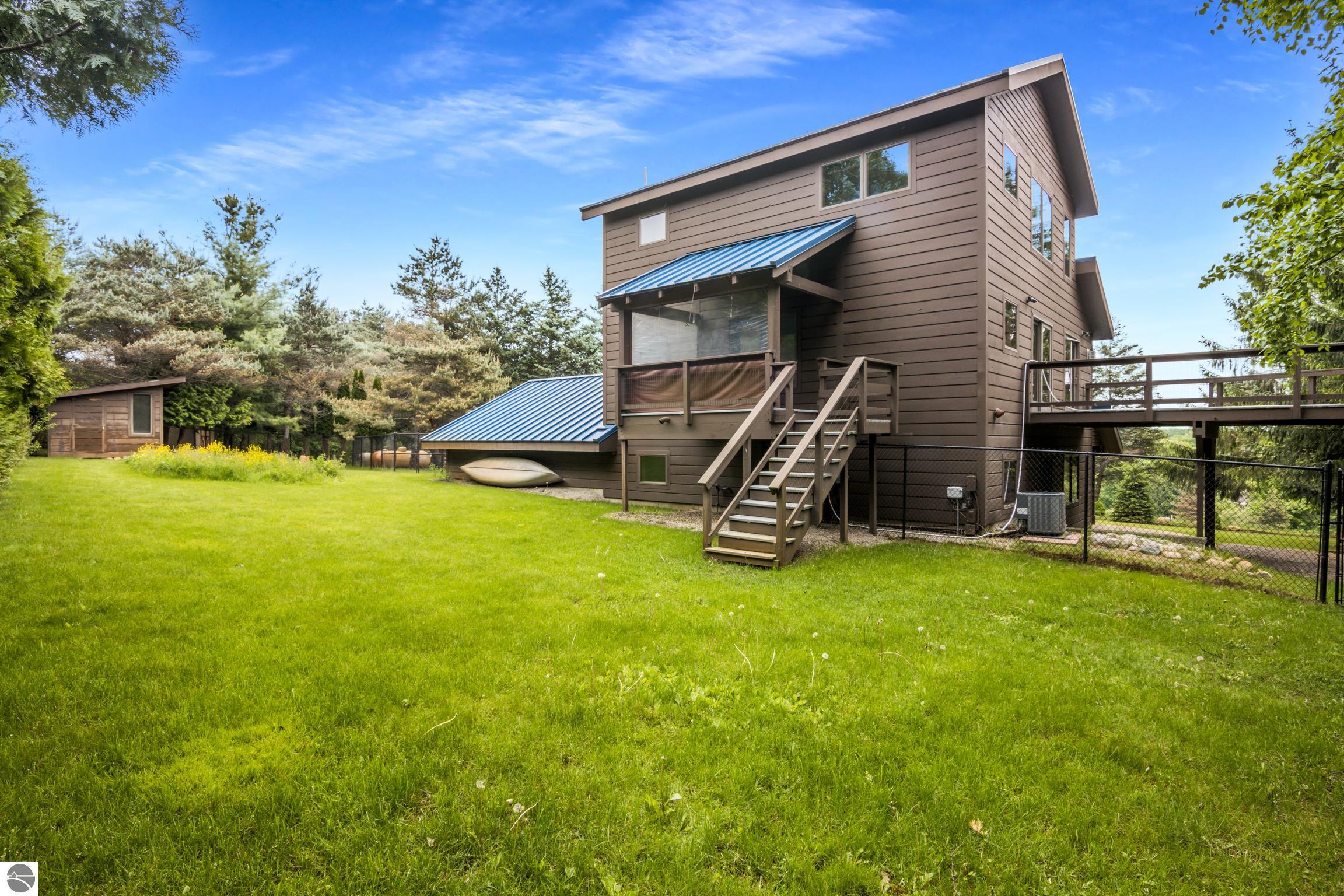 Leland, Michigan, 49654, United States, 3 Bedrooms Bedrooms, ,2 BathroomsBathrooms,Residential,For Sale,1849719