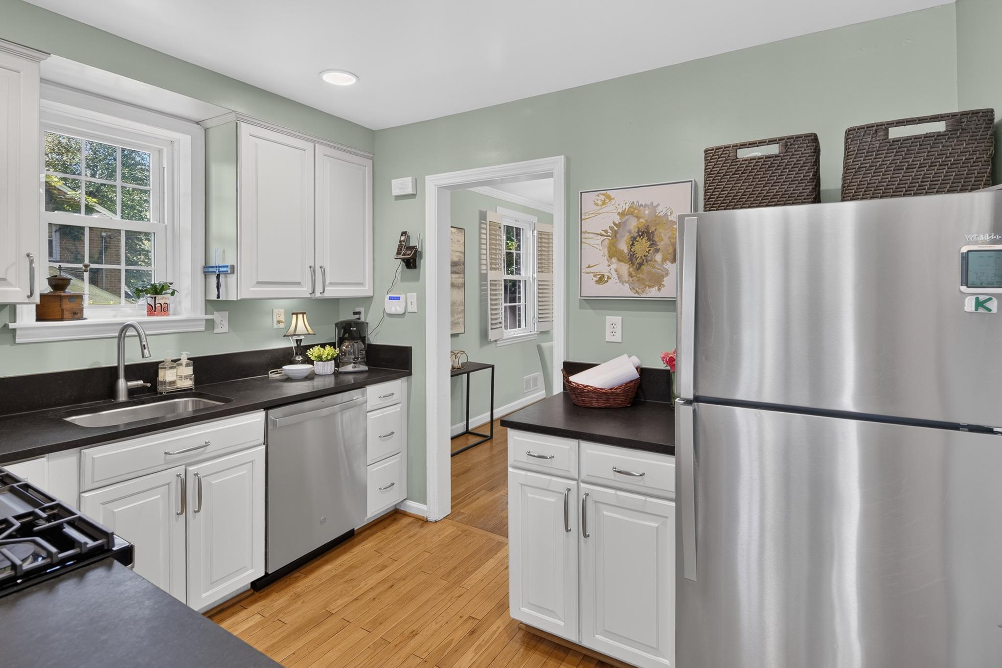  2631 Woodley Place, Falls Church, VA, 22046 - 物件實景