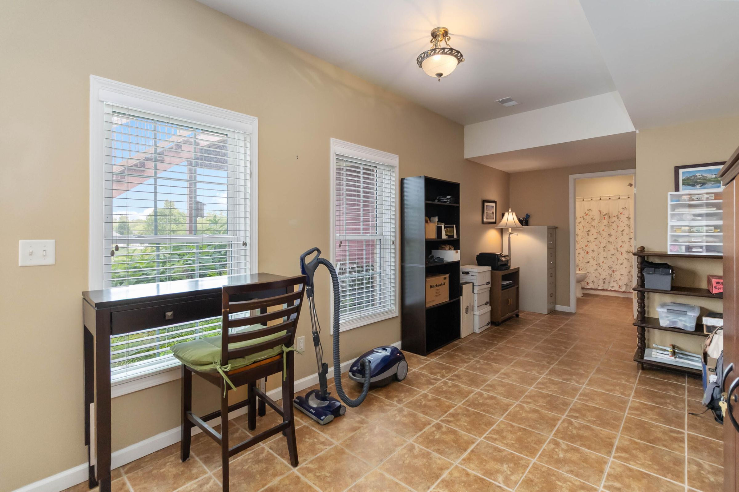 Richmond, Kentucky, 40475, United States, 4 Bedrooms Bedrooms, ,4 BathroomsBathrooms,Residential,For Sale,1910614