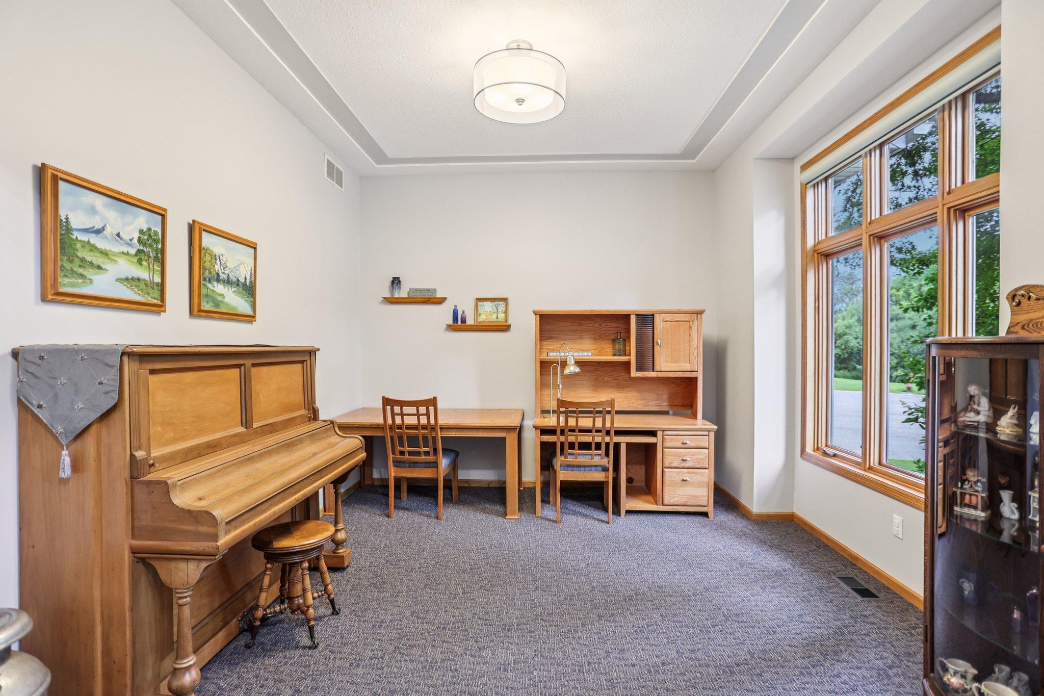 Blaine, Minnesota, 55449, United States, 4 Bedrooms Bedrooms, ,3 BathroomsBathrooms,Residential,For Sale,1940796