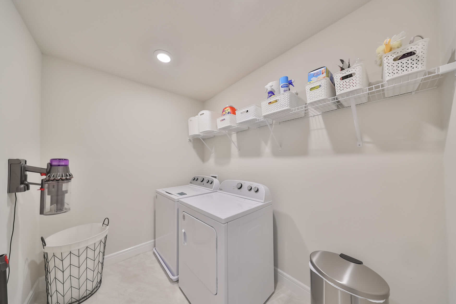 Wesley Chapel, Florida, 33545, United States, 5 Bedrooms Bedrooms, ,3 BathroomsBathrooms,Residential,For Sale,1931588