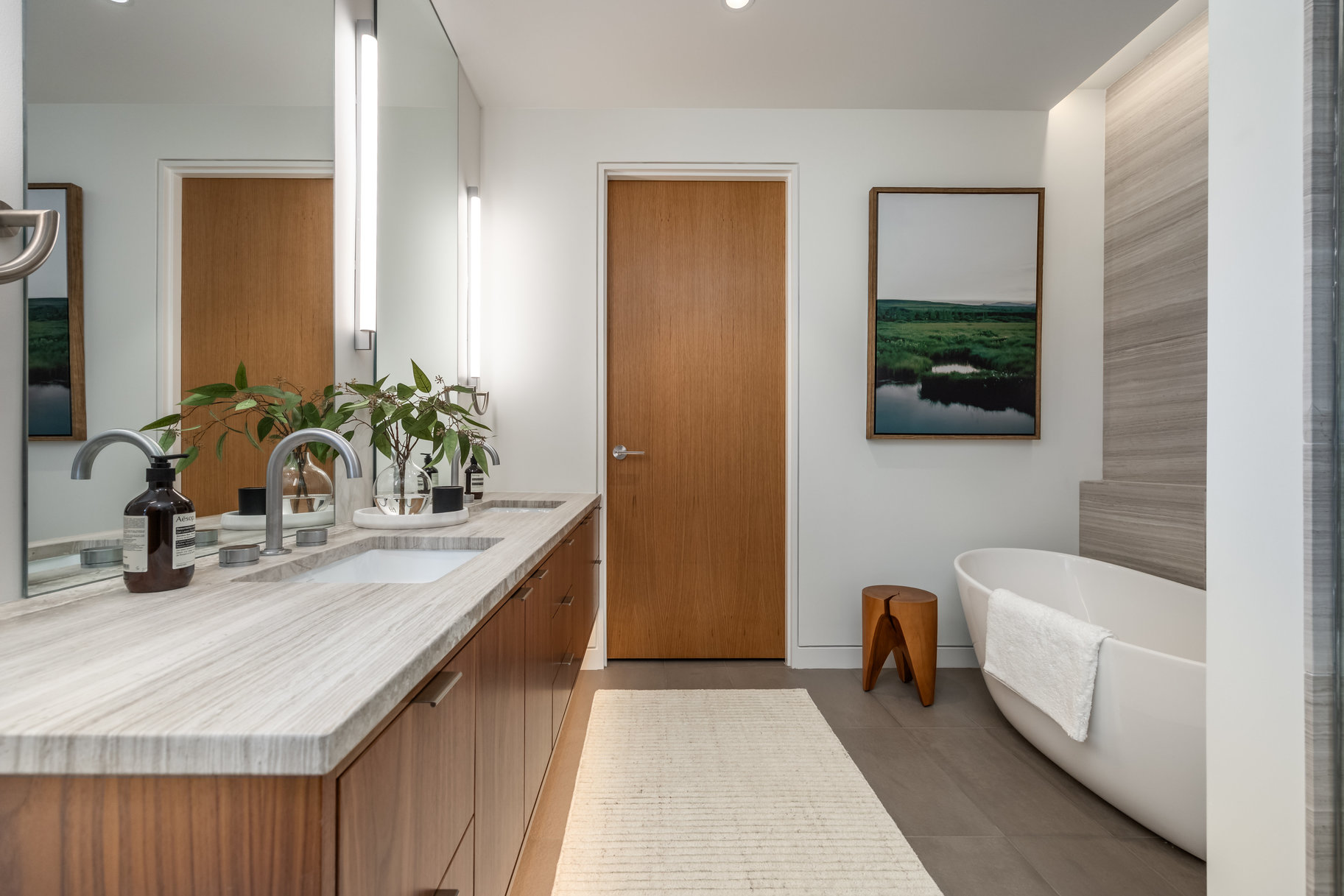  Furnished 5-bedroom Penthouse at Founder