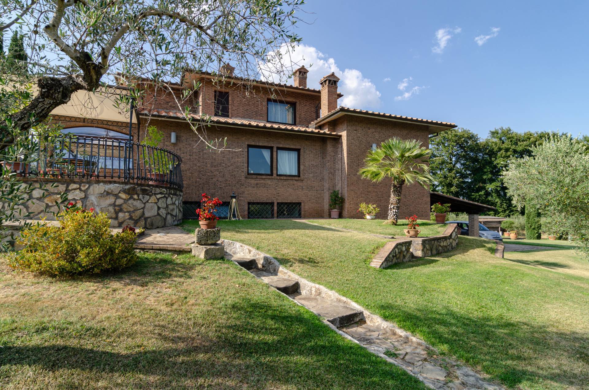 Strada Vicinale Valle Rote, Bassano in Teverina, Viterbo, 01030, IT, 6 Bedrooms Bedrooms, ,4 BathroomsBathrooms,Residential,For Sale,Strada Vicinale Valle Rote,1442905