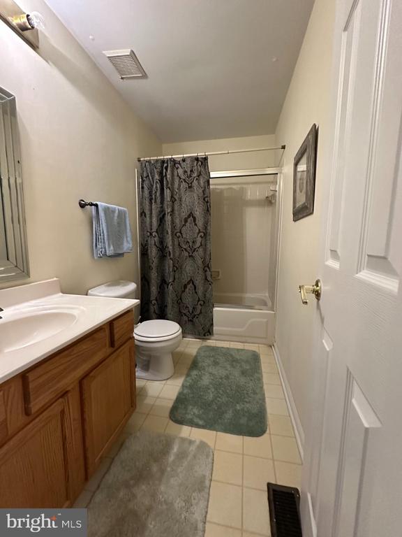 Stafford, Virginia, 22554, United States, 5 Bedrooms Bedrooms, ,3 BathroomsBathrooms,Residential,For Sale,1930374