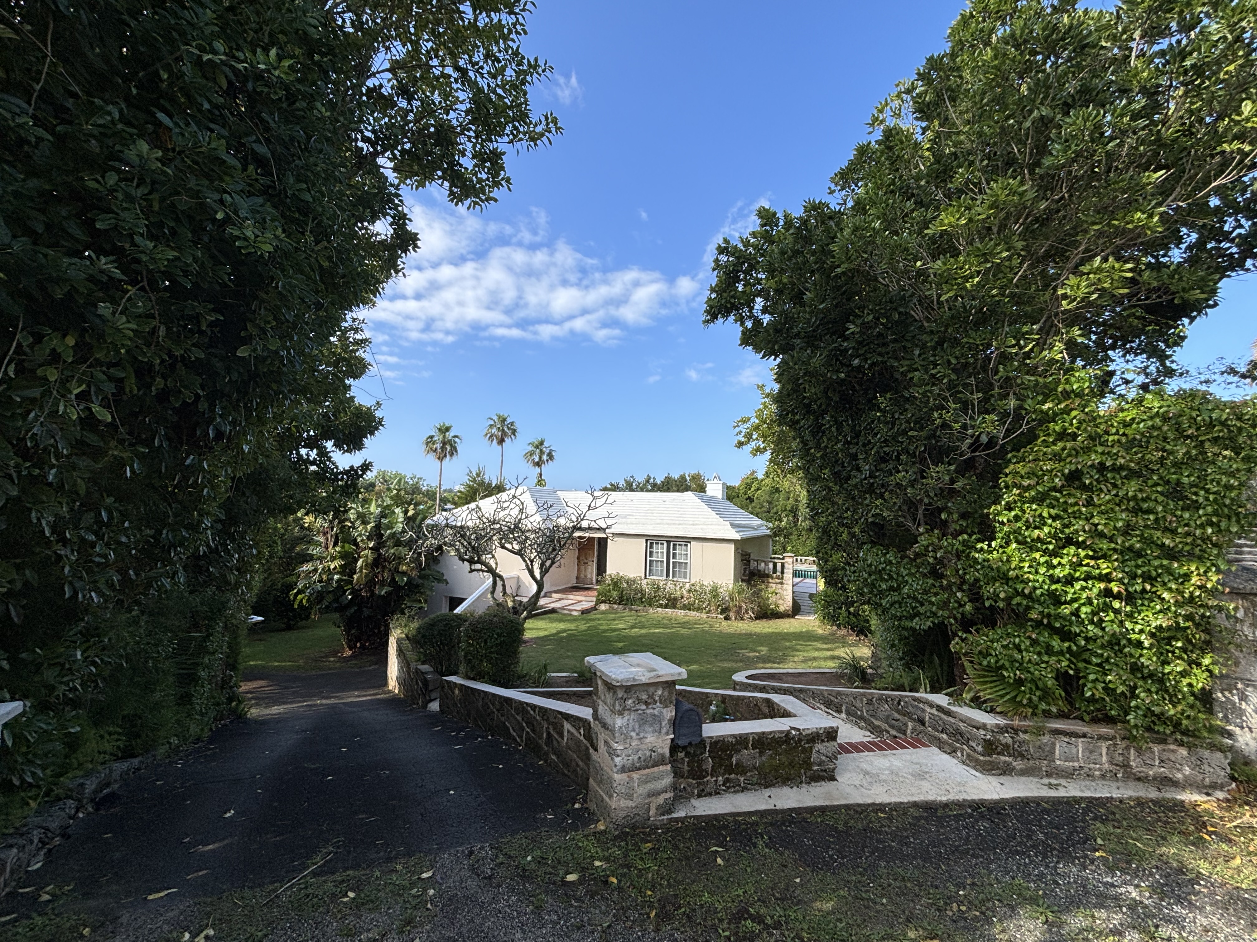 Paget, BM, 3 Bedrooms Bedrooms, ,2 BathroomsBathrooms,Residential,For Sale,1766178