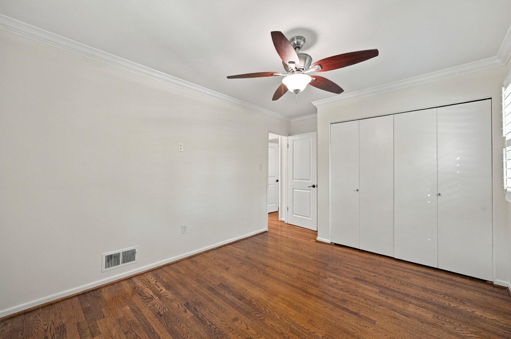  9201 Cherrytree Drive, Alexandria, VA, 22309 - 物件實景