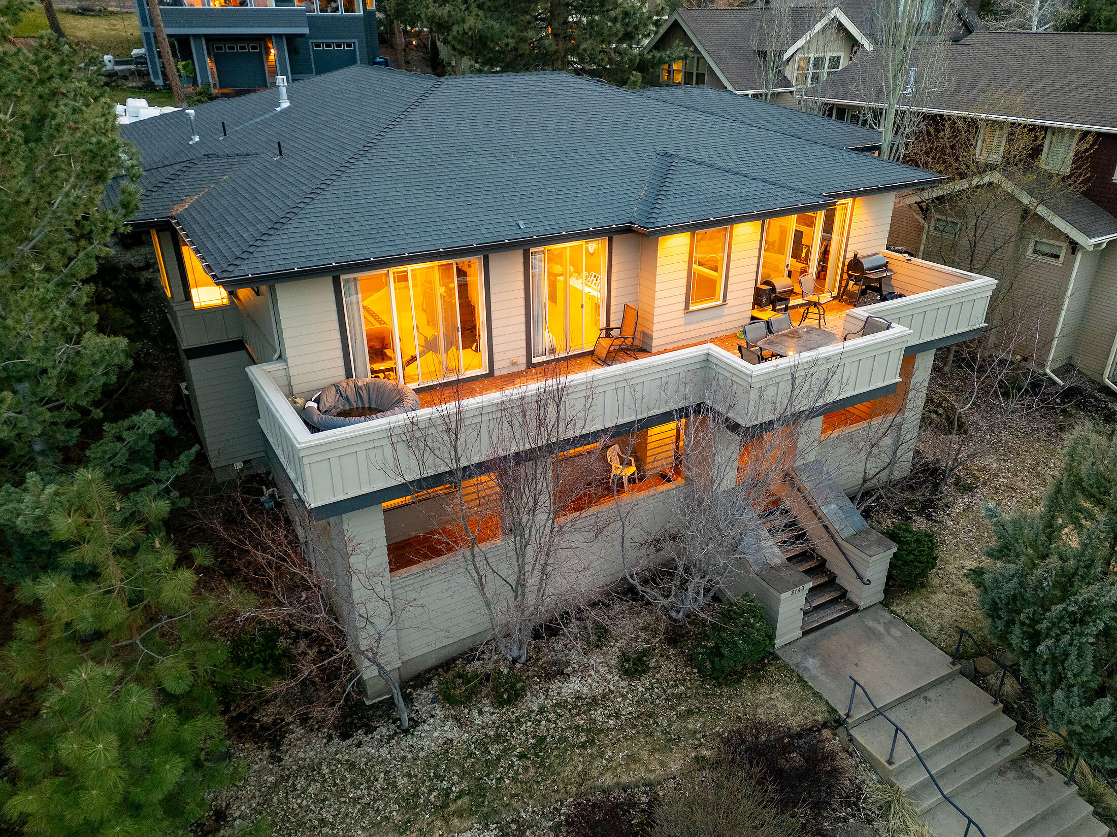 Bend, Oregon, 97703, United States, 4 Bedrooms Bedrooms, ,3 BathroomsBathrooms,Residential,For Sale,1805310