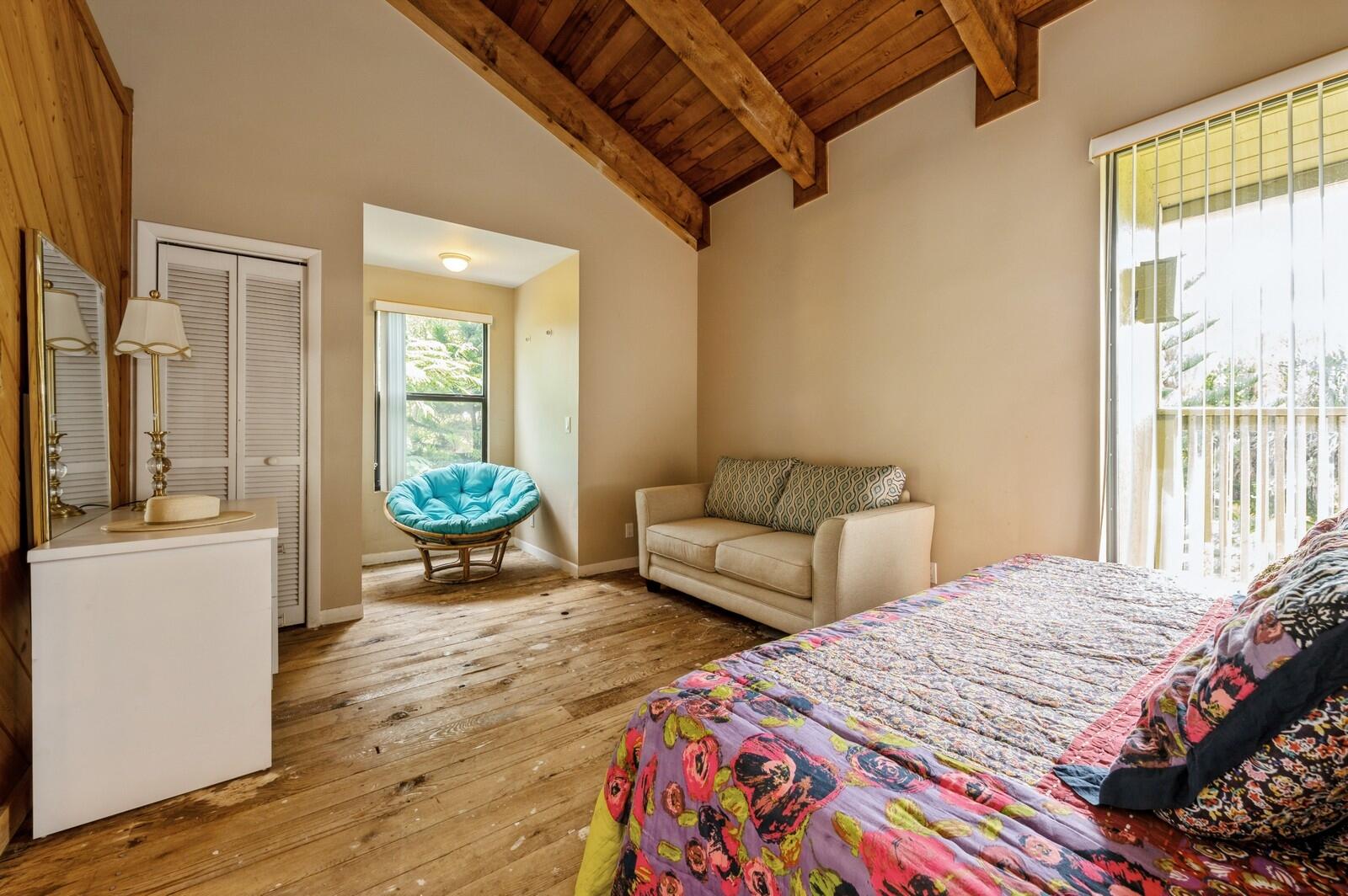 Haverhill, Florida, 33415, United States, 4 Bedrooms Bedrooms, ,4 BathroomsBathrooms,Residential,For Sale,1848793