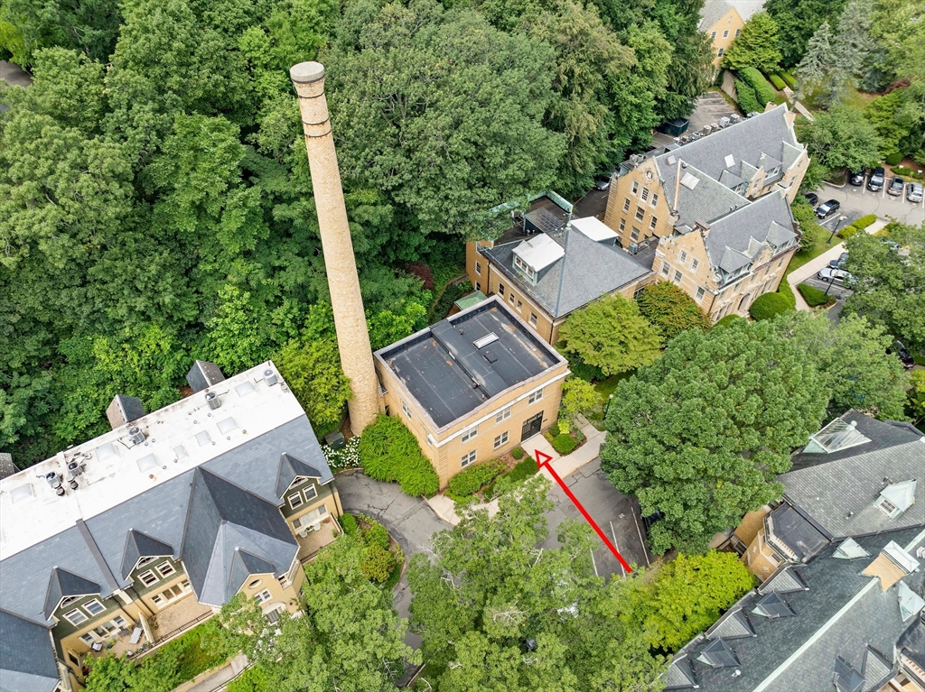 Brookline, Massachusetts, 02445, United States, 3 Bedrooms Bedrooms, ,2 BathroomsBathrooms,Residential,For Sale,1891424