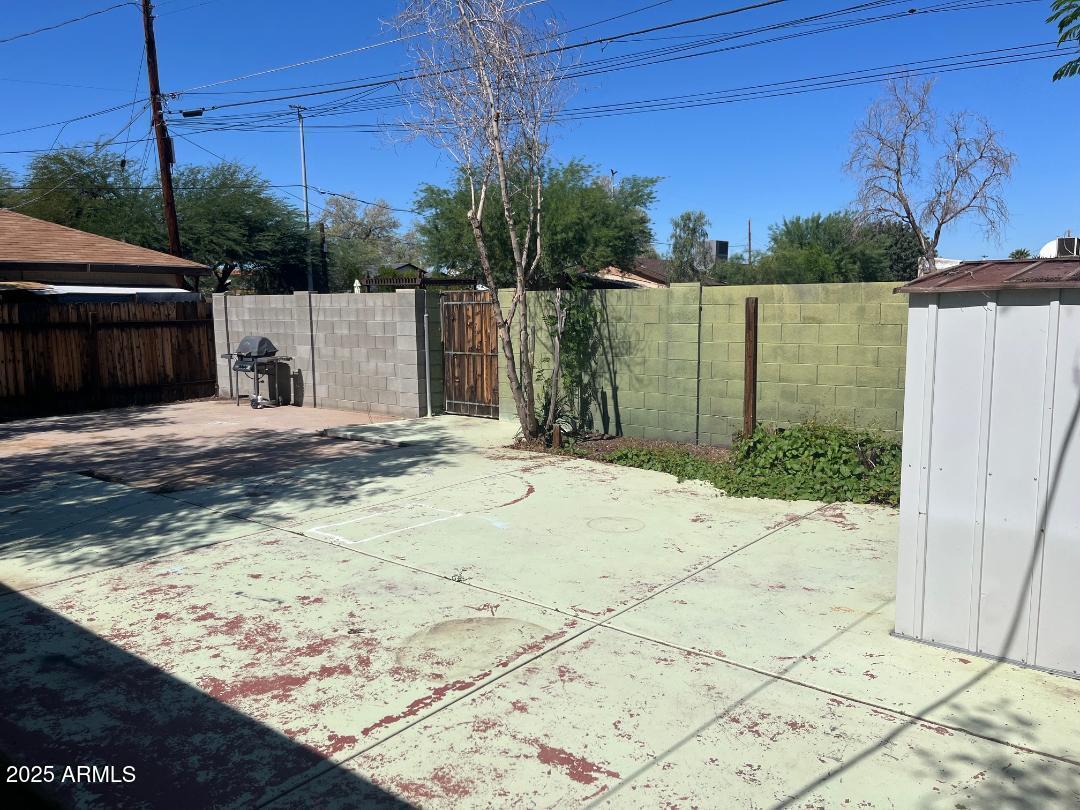 Phoenix, Arizona, 85014, United States, 3 Bedrooms Bedrooms, ,3 BathroomsBathrooms,Residential,For Sale,1985415