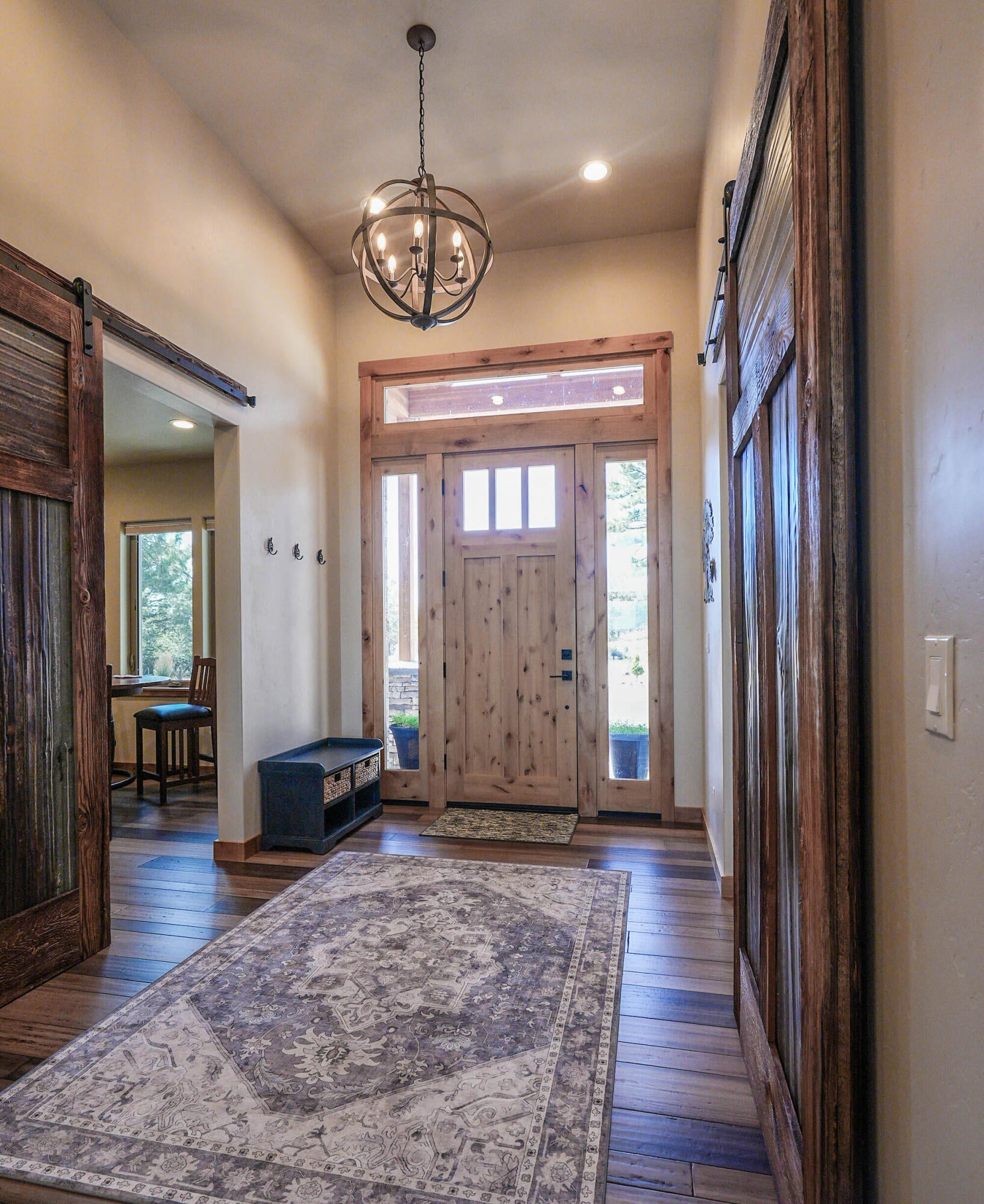 Klamath Falls, Oregon, 97601, United States, 3 Bedrooms Bedrooms, ,4 BathroomsBathrooms,Residential,For Sale,1940970