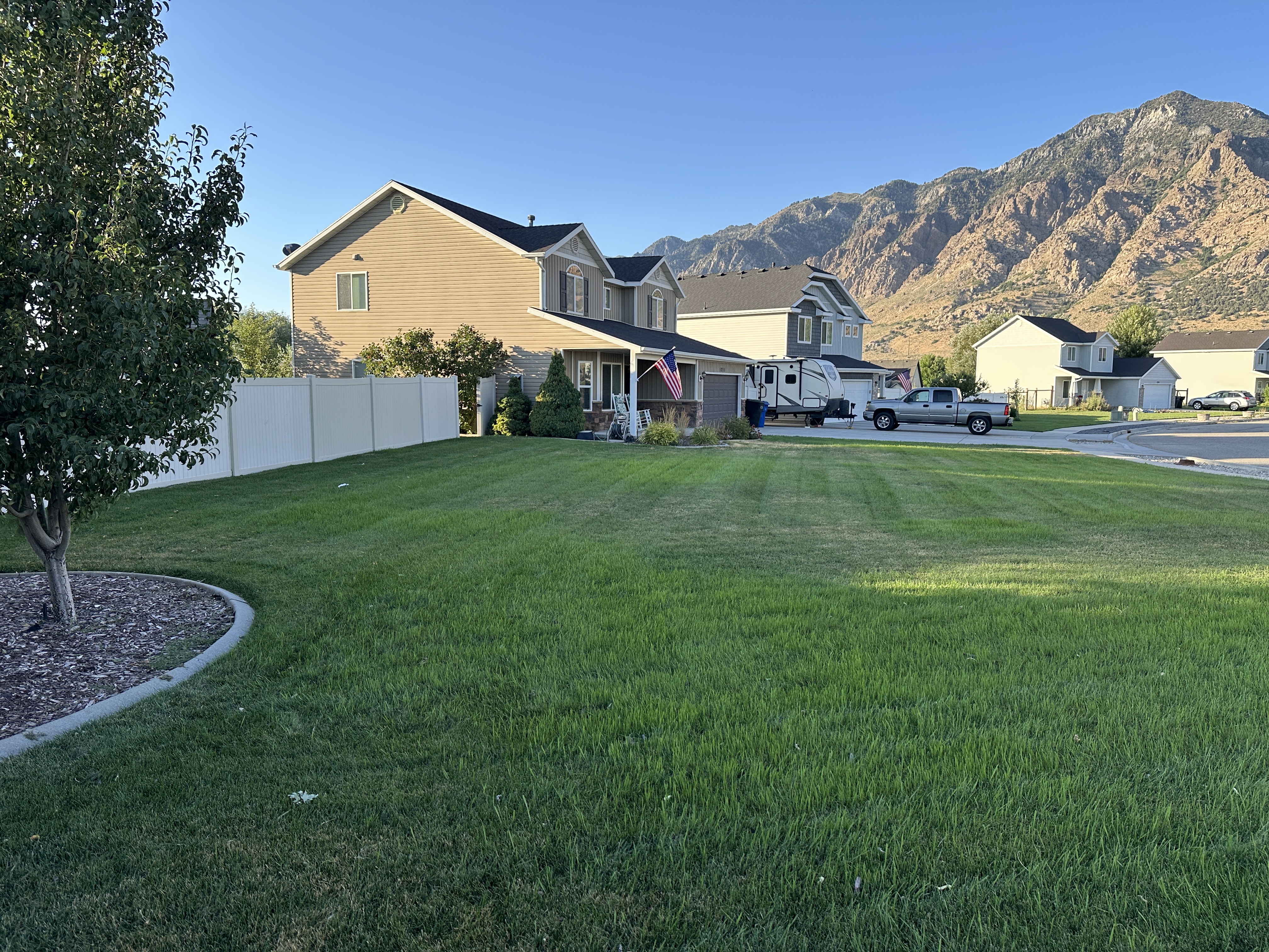 Brigham, Utah, 84302, United States, 4 Bedrooms Bedrooms, ,3 BathroomsBathrooms,Residential,For Sale,1903328