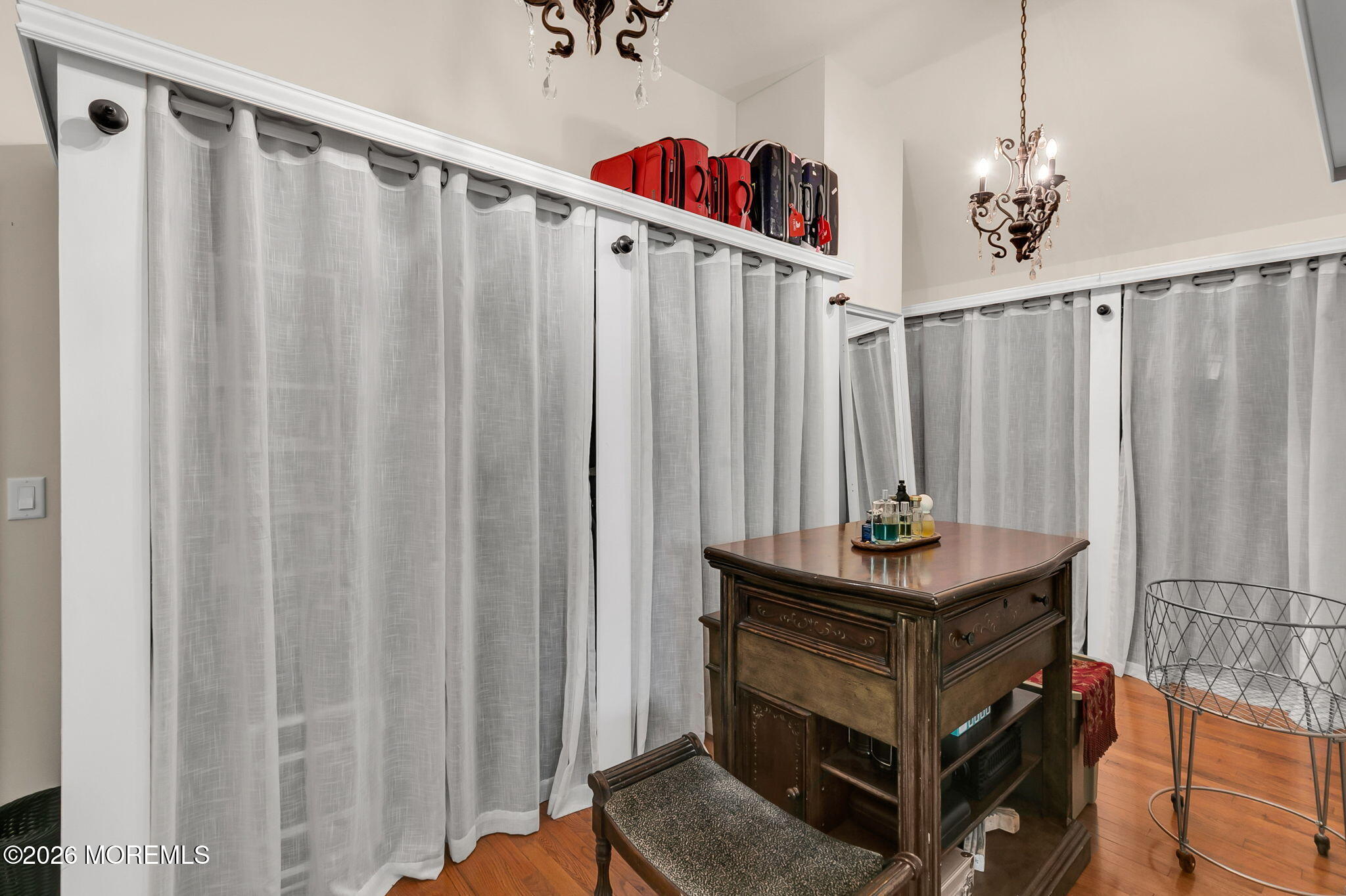 Red Bank, New Jersey, 07701, United States, ,3 BathroomsBathrooms,Residential,For Sale,2040176