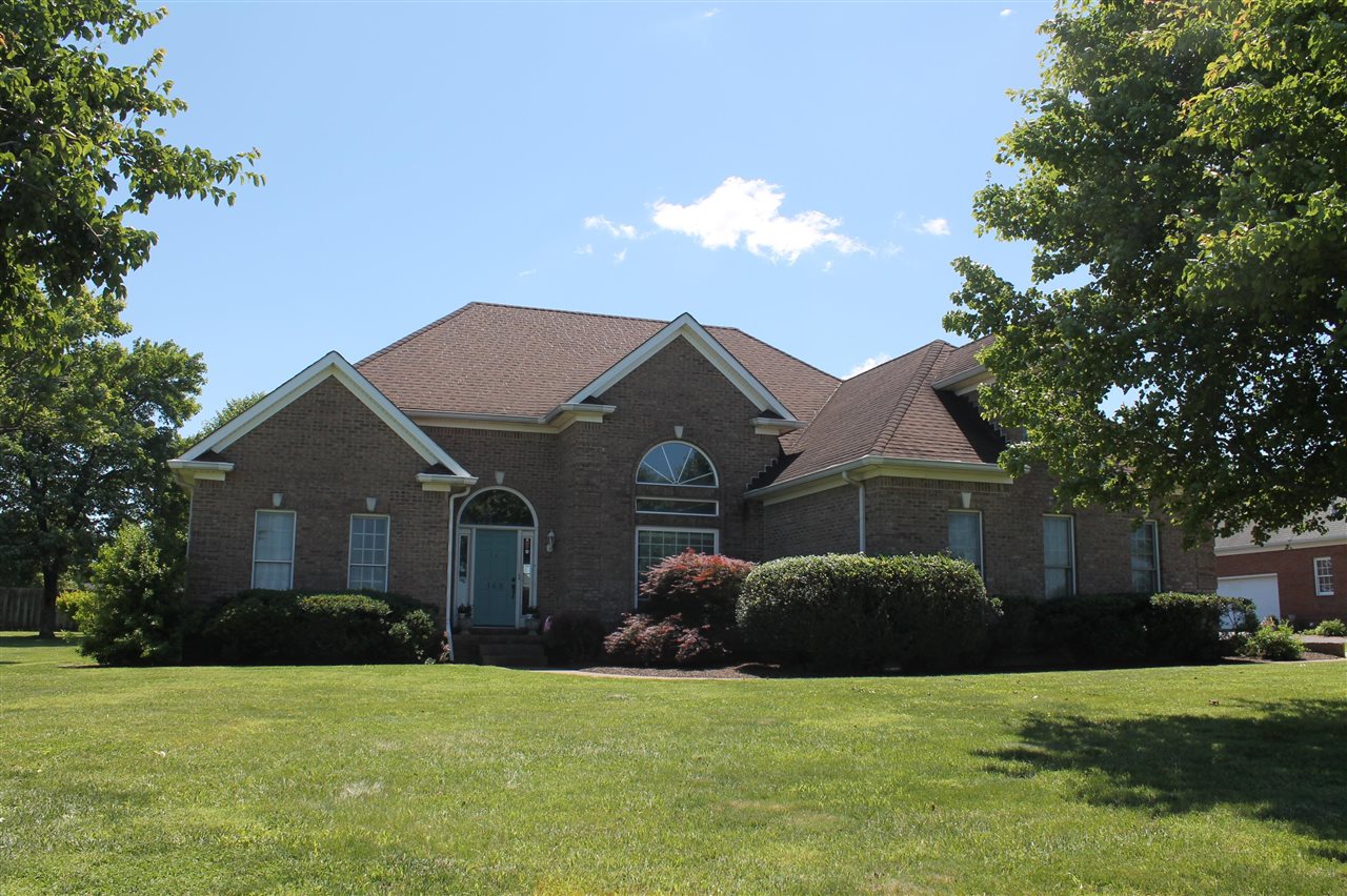 Bowling Green, Kentucky, 42104, United States, 5 Bedrooms Bedrooms, ,3 BathroomsBathrooms,Residential,For Sale,1827848