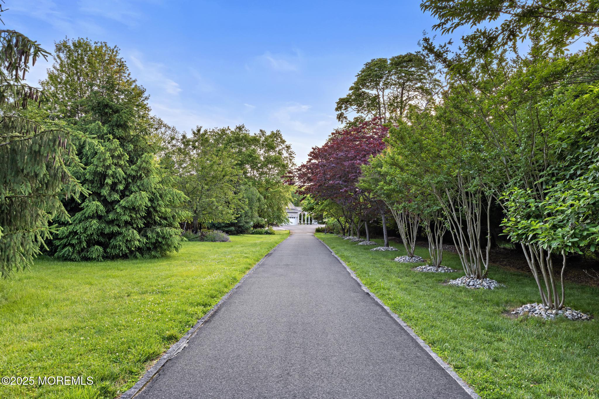 Wall, New Jersey, 07719, United States, 6 Bedrooms Bedrooms, ,4 BathroomsBathrooms,Residential,For Sale,2003107