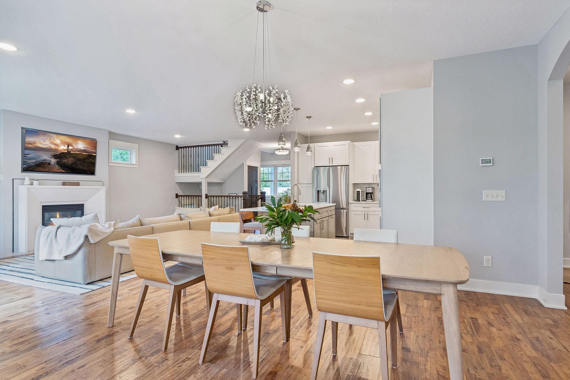  Modern Comfort Surrounded by Minnetonka Woodlands - 物件實景
