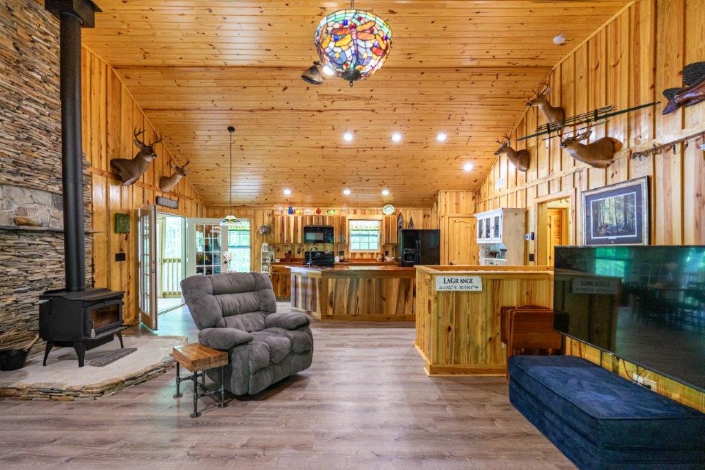 LaGrange, Georgia, 30240, United States, 2 Bedrooms Bedrooms, ,2 BathroomsBathrooms,Residential,For Sale,1865221