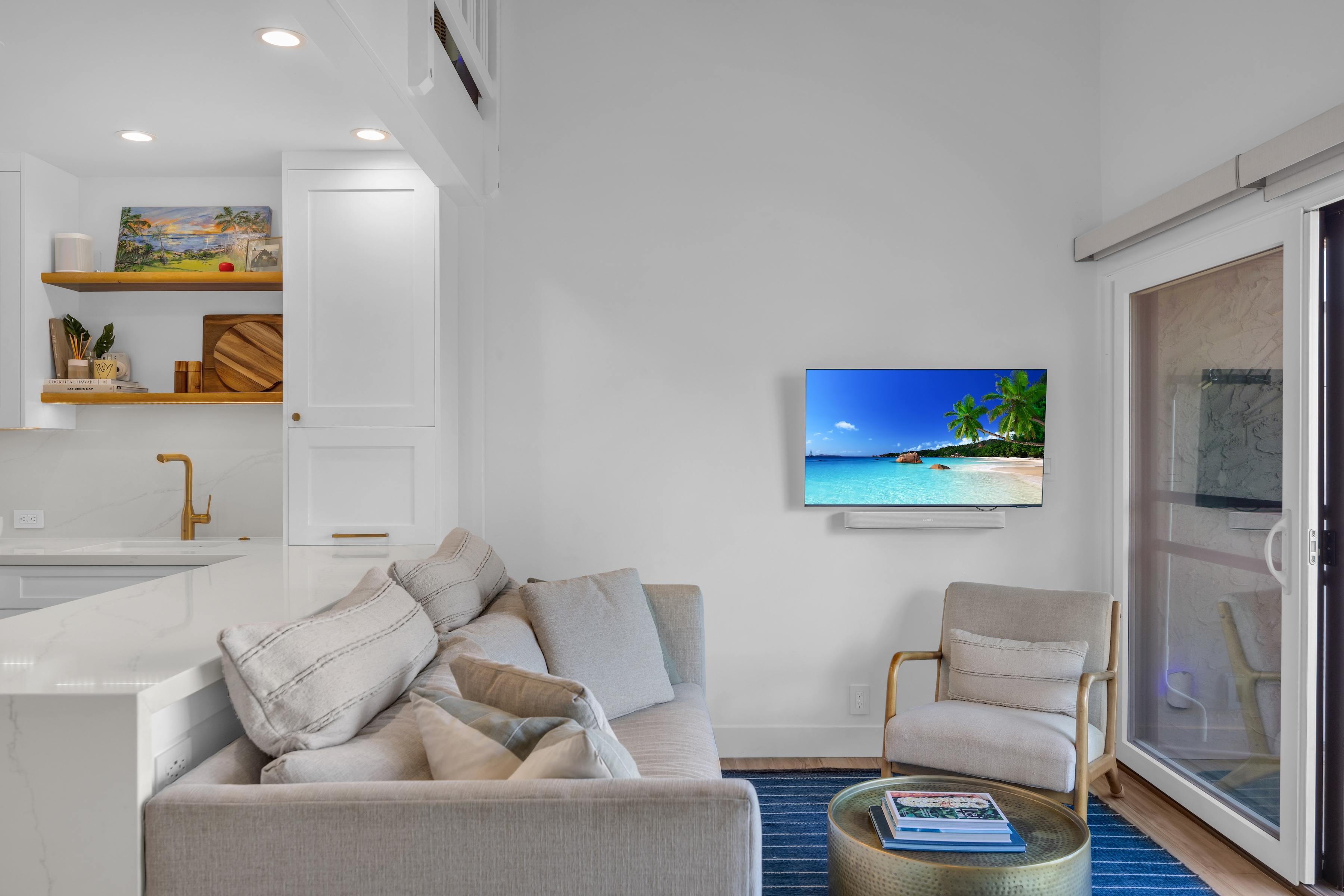  Direct oceanfront, beautiful remodeled 2 bedroom, lanai dining, furnished - 物件實景