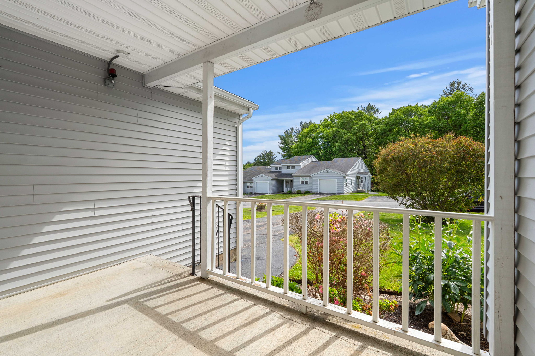  16 Patricia Drive, Oxford, MA, 01537 - 物件實景