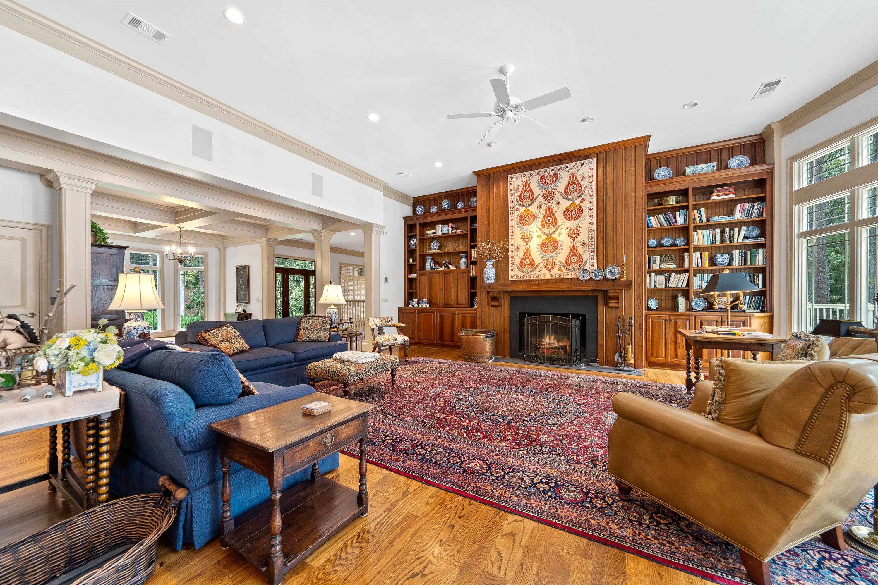 Greensboro, Georgia, 30642, United States, 7 Bedrooms Bedrooms, ,8 BathroomsBathrooms,Residential,For Sale,1984932