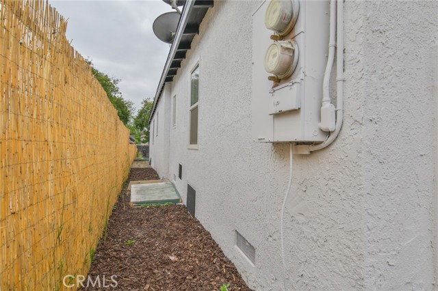 Los Angeles, California, 90003, United States, 3 Bedrooms Bedrooms, ,Residential,For Sale,1928715