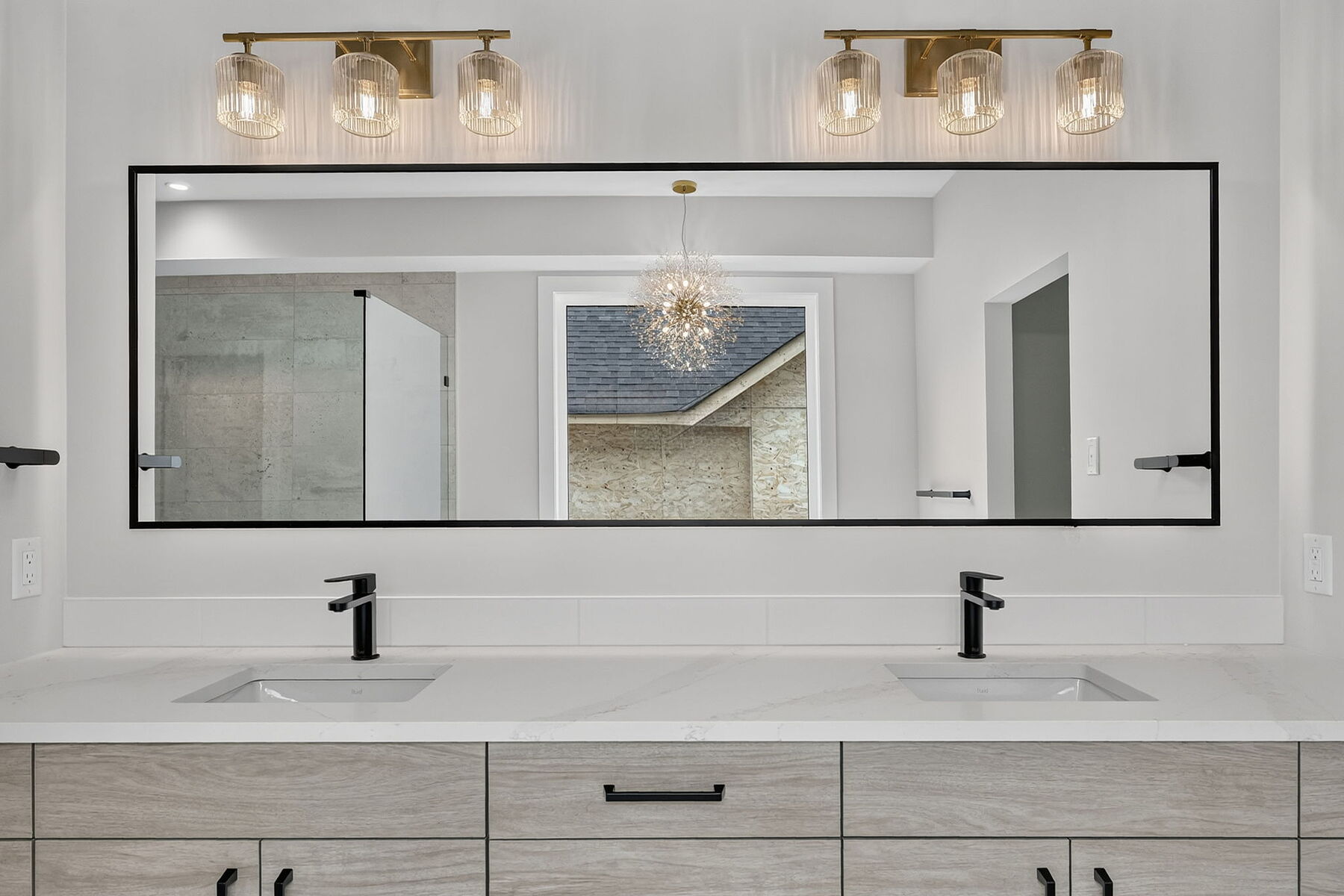  Stylish New Home - 物件實景