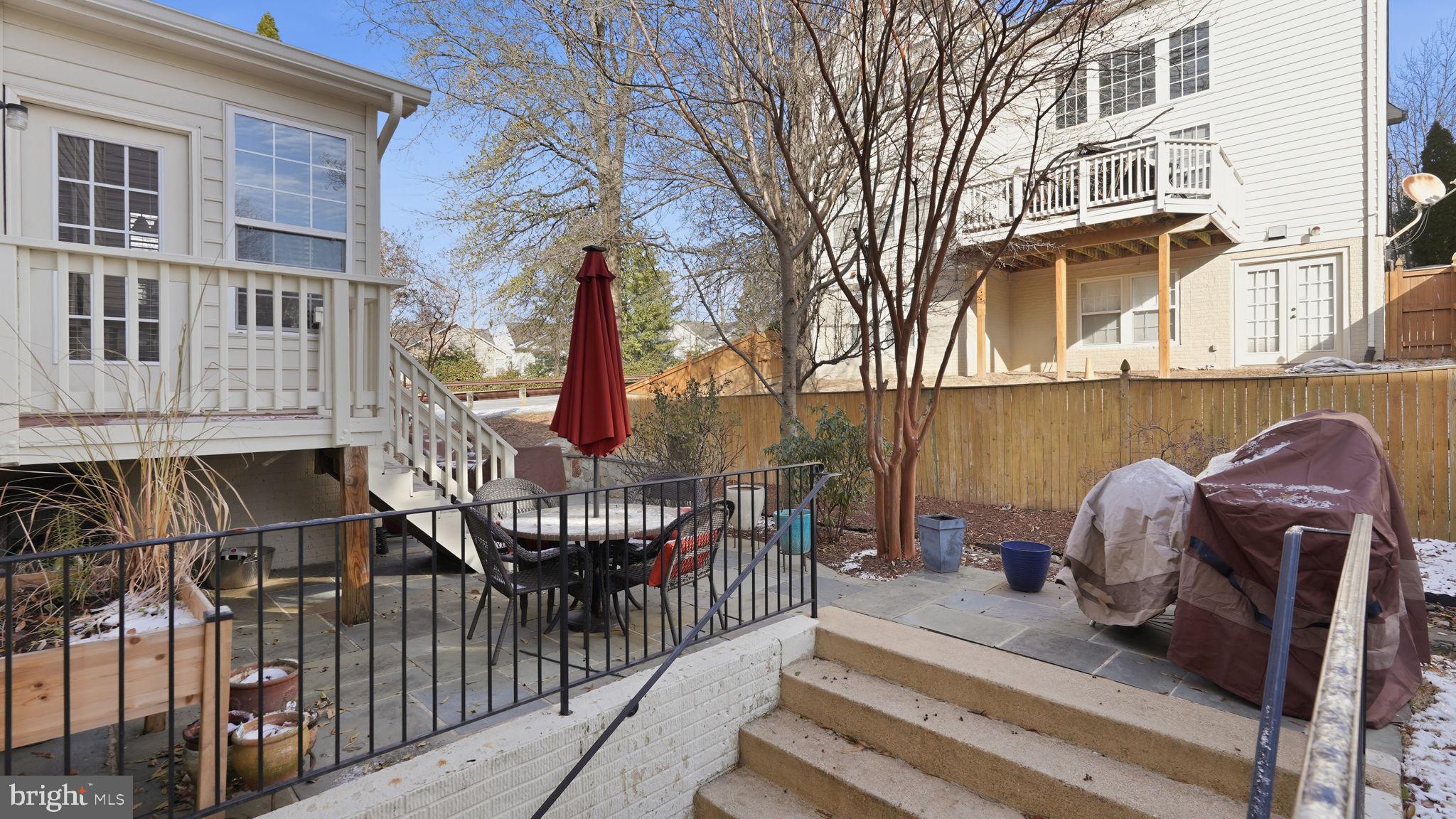 Lorton, Virginia, 22079, United States, 4 Bedrooms Bedrooms, ,3 BathroomsBathrooms,Residential,For Sale,2005654