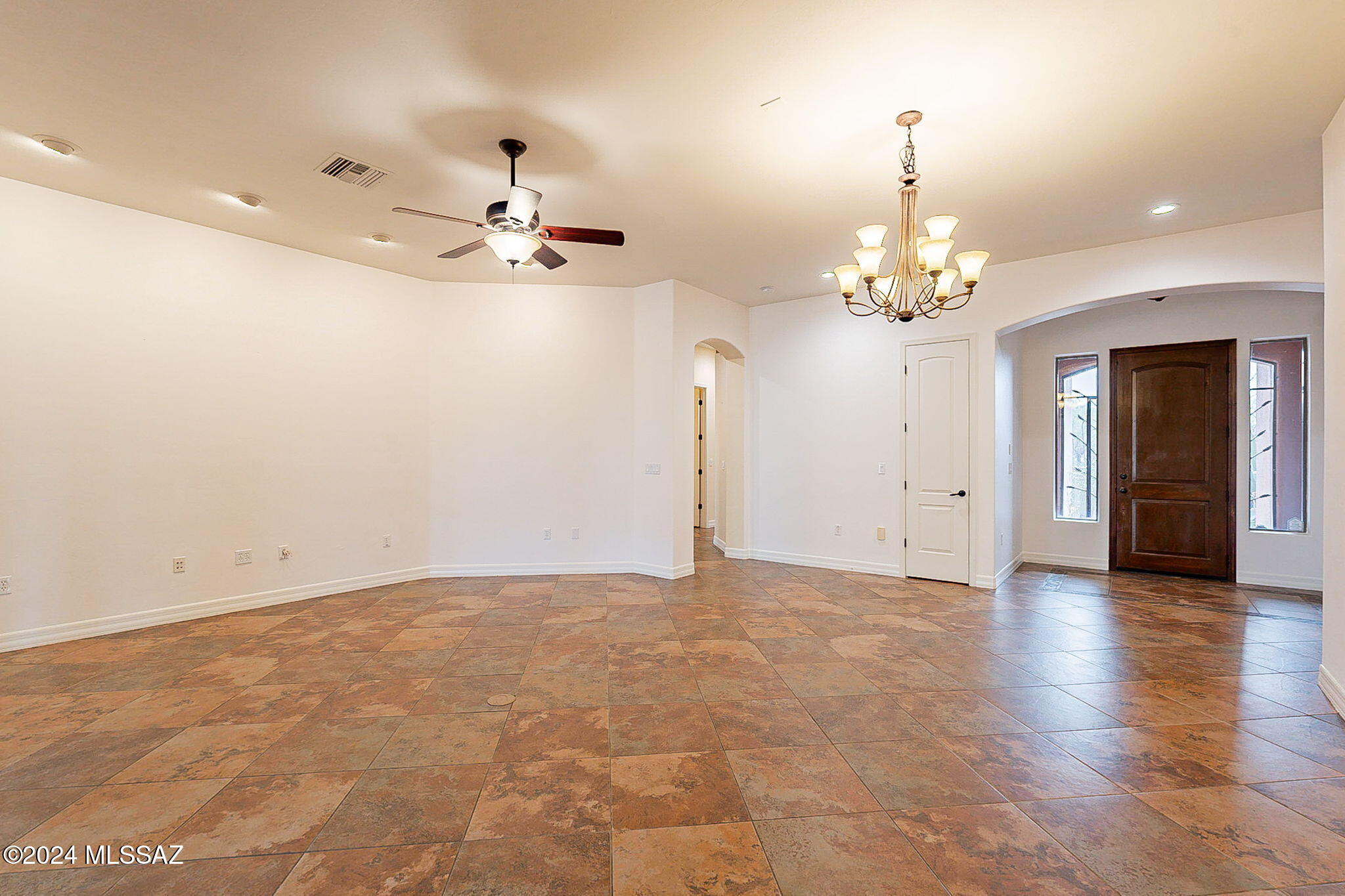 Green Valley, Arizona, 85614, United States, 5 Bedrooms Bedrooms, ,4 BathroomsBathrooms,Residential,For Sale,1826718
