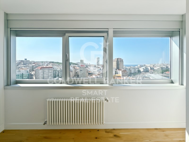 A Coruña, Galicia, 15006, ES, 3 Bedrooms Bedrooms, ,2 BathroomsBathrooms,Residential,For Sale,1932628