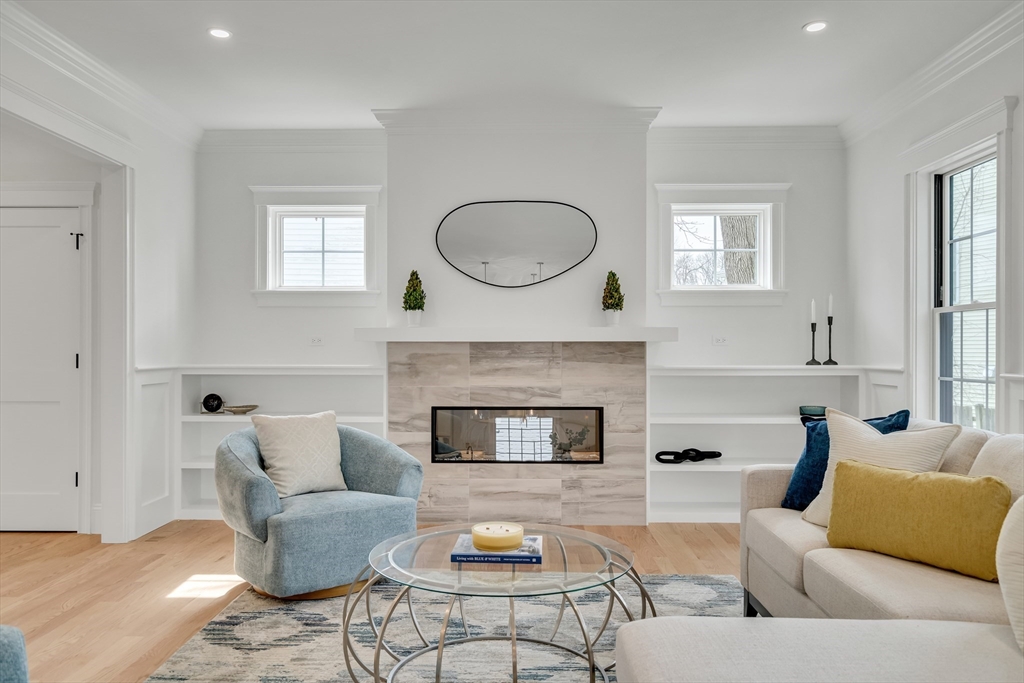 Lexington, Massachusetts, 02420, United States, 5 Bedrooms Bedrooms, ,6 BathroomsBathrooms,Residential,For Sale,1995859