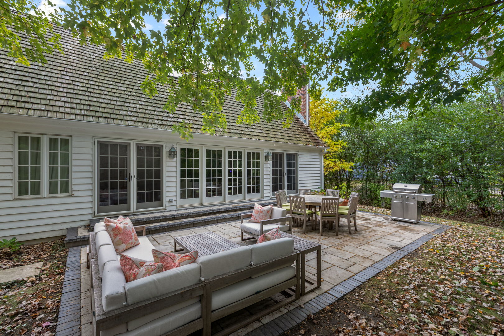 Lake Forest, Illinois, 60045, United States, 4 Bedrooms Bedrooms, ,3 BathroomsBathrooms,Residential,For Sale,1989668