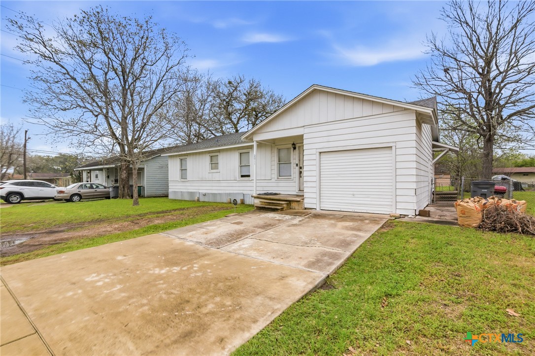 Crestwood Dr, Victoria, TX 77901 #1