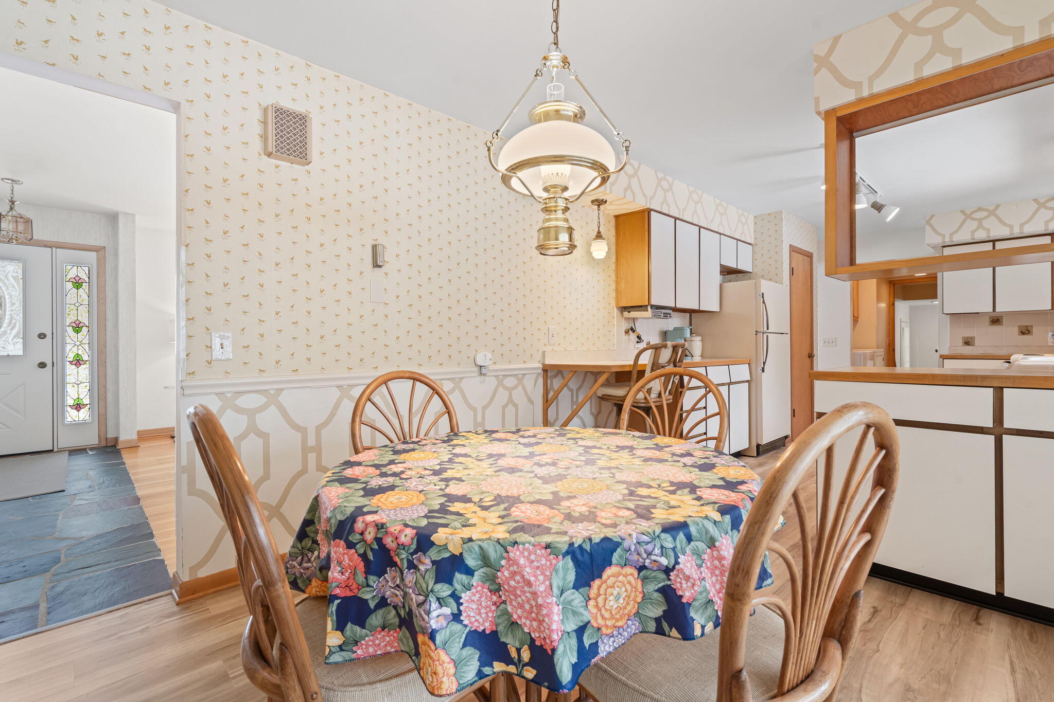 Fennville, Michigan, 49408, United States, 3 Bedrooms Bedrooms, ,2 BathroomsBathrooms,Residential,For Sale,2027985