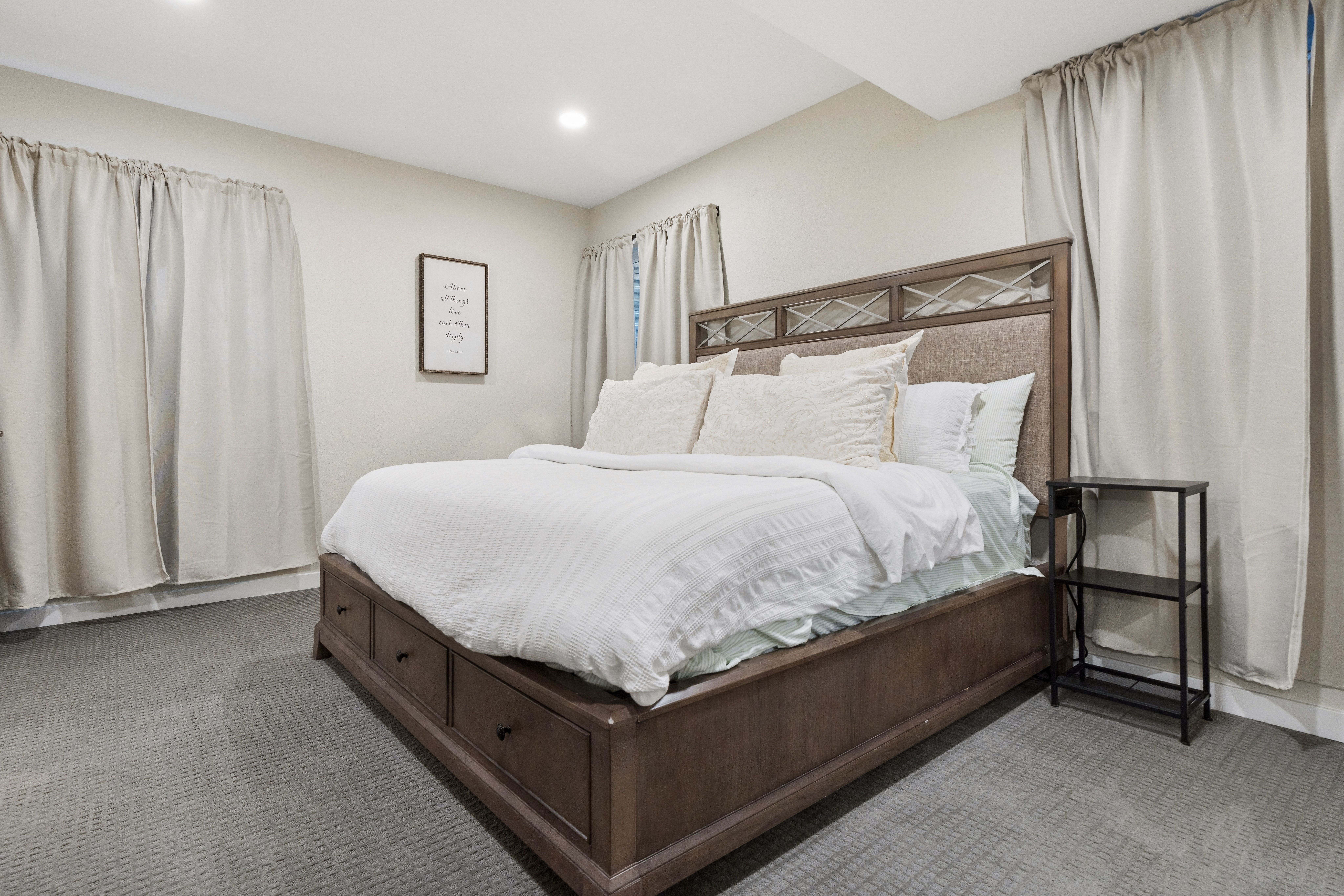  A beautifully appointed two-story home in the desirable Blackstone Country Club. - 物件實景