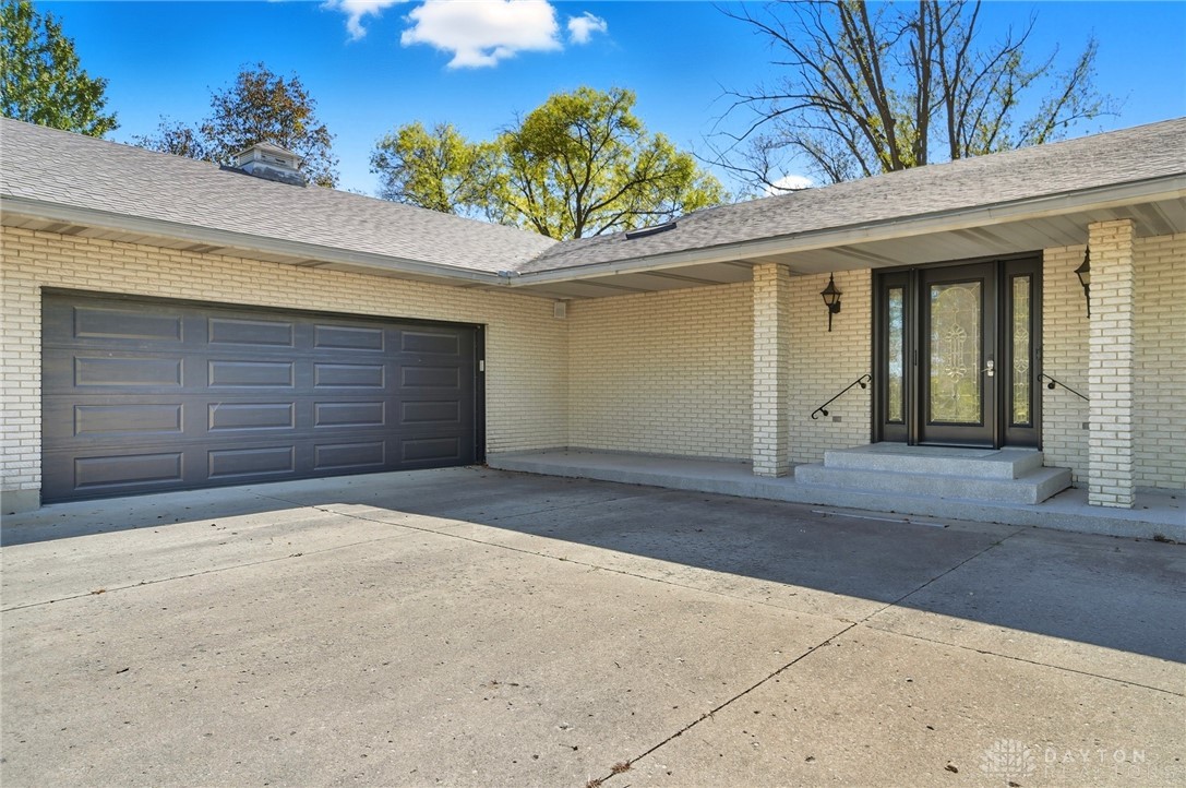 Brookville, Ohio, 45309, United States, 3 Bedrooms Bedrooms, ,4 BathroomsBathrooms,Residential,For Sale,1995742