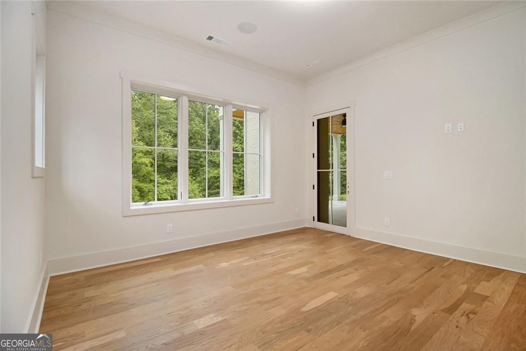 Atlanta, Georgia, 30342, United States, 6 Bedrooms Bedrooms, ,8 BathroomsBathrooms,Residential,For Sale,1858918