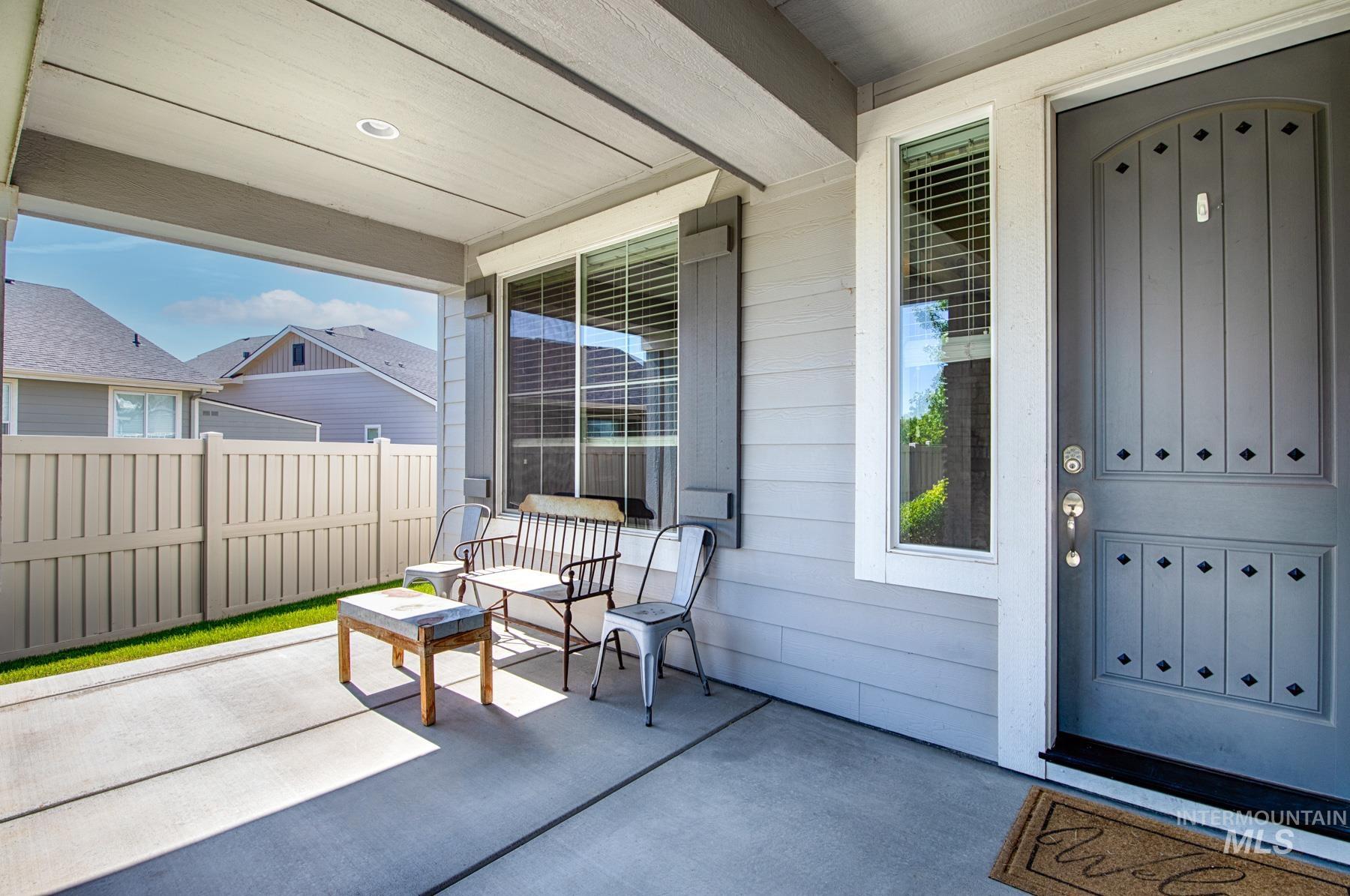 Kuna, Idaho, 83634, United States, 5 Bedrooms Bedrooms, ,4 BathroomsBathrooms,Residential,For Sale,1848716