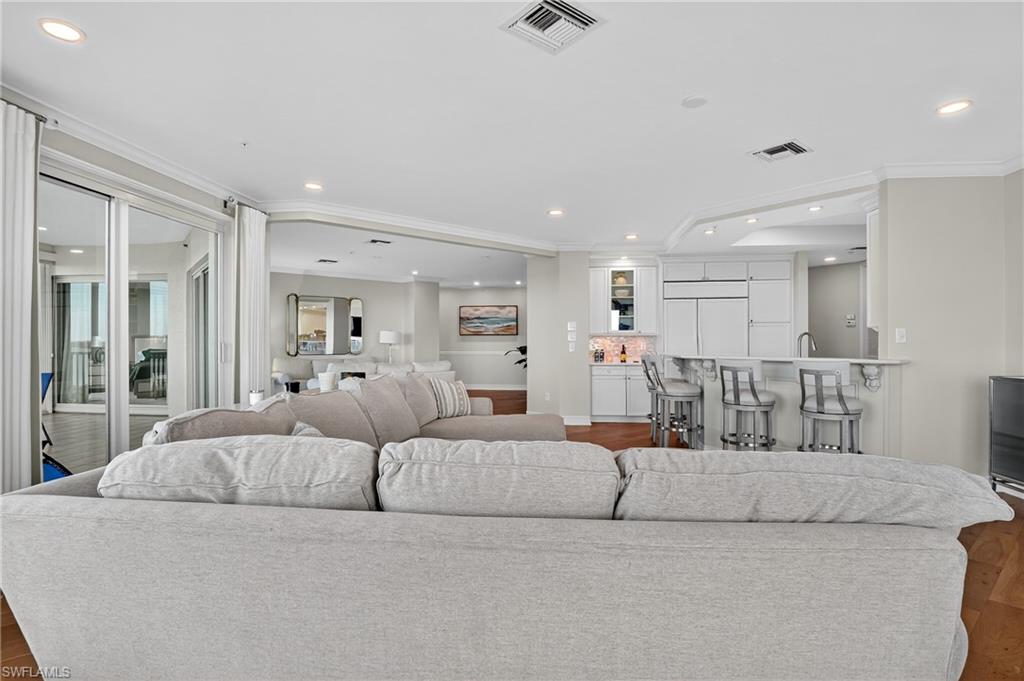 Bonita Springs, Florida, 34134, United States, 3 Bedrooms Bedrooms, ,3 BathroomsBathrooms,Residential,For Sale,1987776