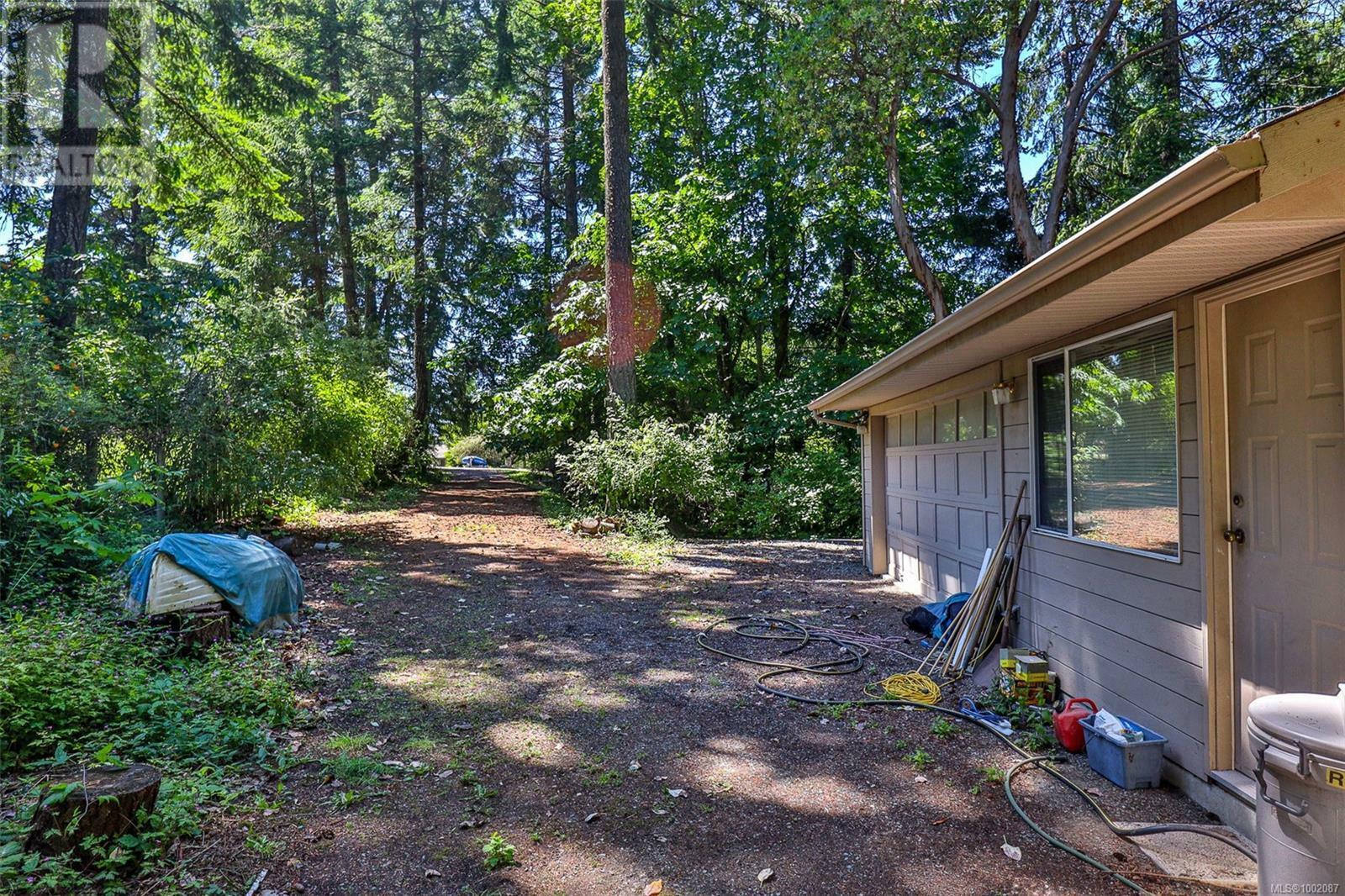 DUNCAN, British Columbia, V9L 5S6, CA, 4 Bedrooms Bedrooms, ,2 BathroomsBathrooms,Residential,For Sale,1873996