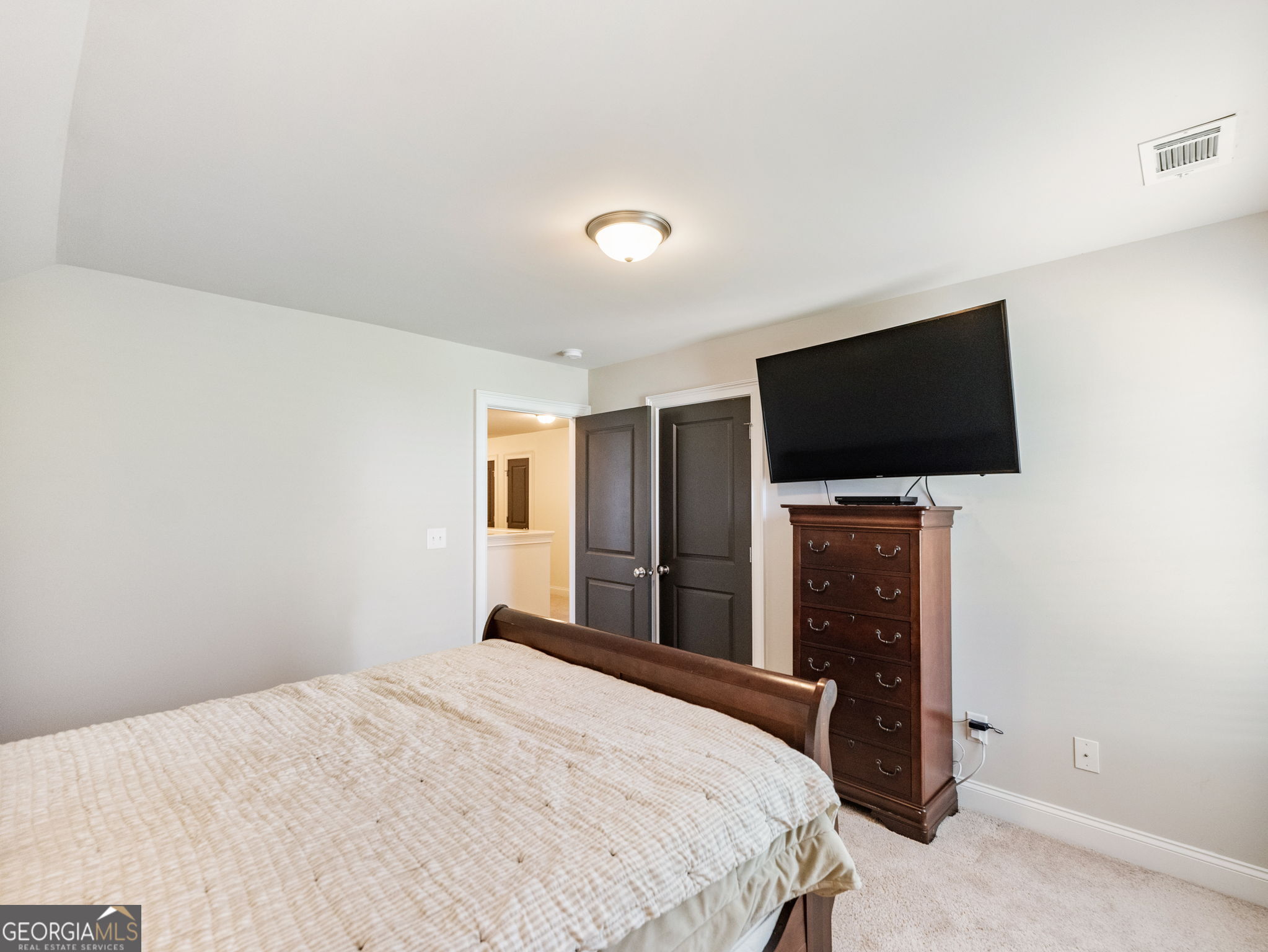 Hoschton, Georgia, 30548, United States, 5 Bedrooms Bedrooms, ,3 BathroomsBathrooms,Residential,For Sale,1986295