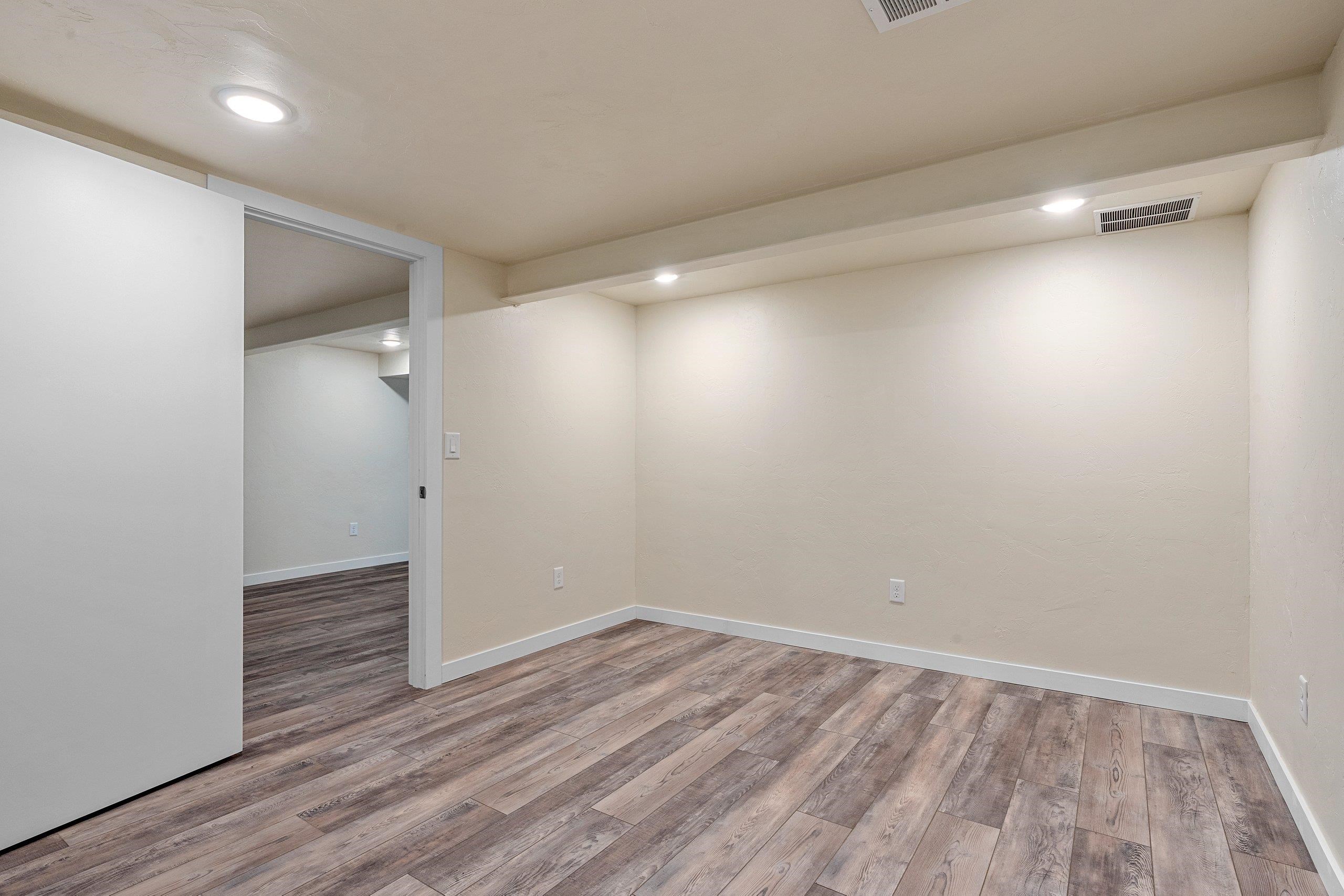 GREEN BAY, Wisconsin, 54301, United States, 3 Bedrooms Bedrooms, ,3 BathroomsBathrooms,Residential,For Sale,1969086