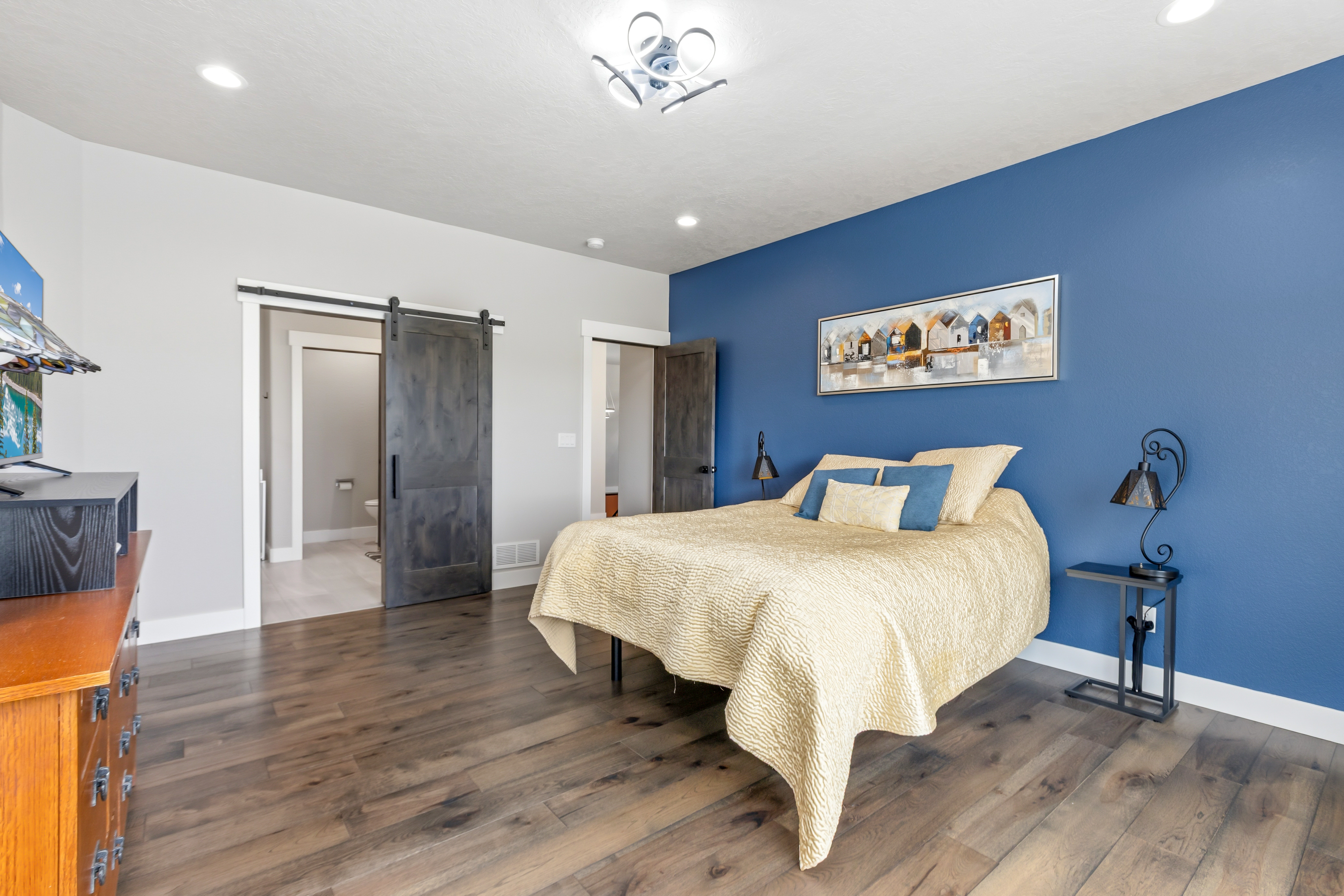  Custom-Built Home in the Highly Sought-After Pelican Lake Ranch Community - 物件實景