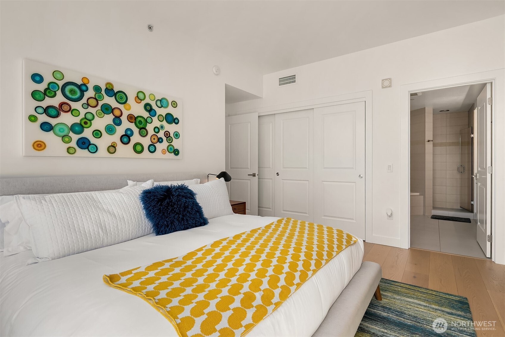 Seattle, Washington, 98101, United States, 1 Bedroom Bedrooms, ,2 BathroomsBathrooms,Residential,For Sale,1913500