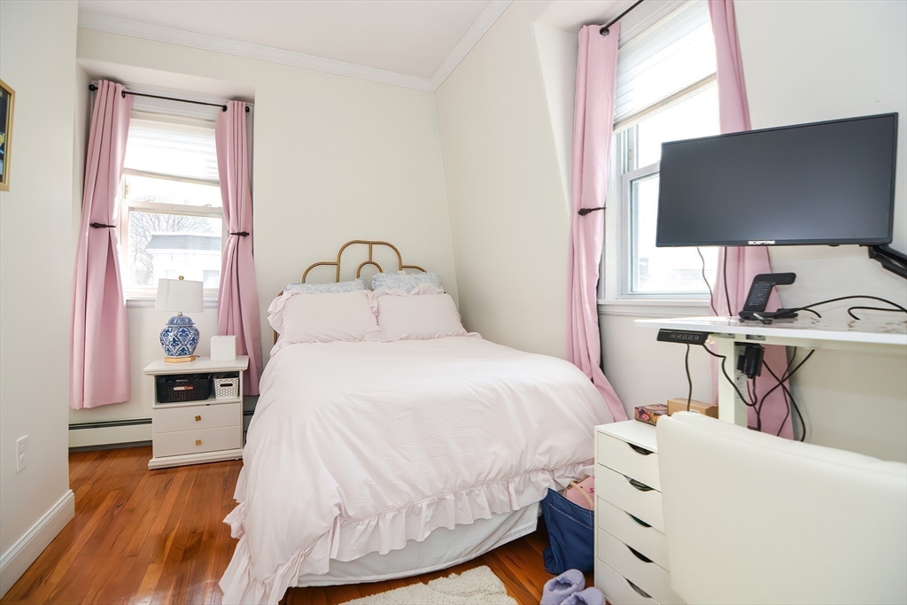 Boston, Massachusetts, 02127, United States, 2 Bedrooms Bedrooms, ,2 BathroomsBathrooms,Residential,For Sale,1826519