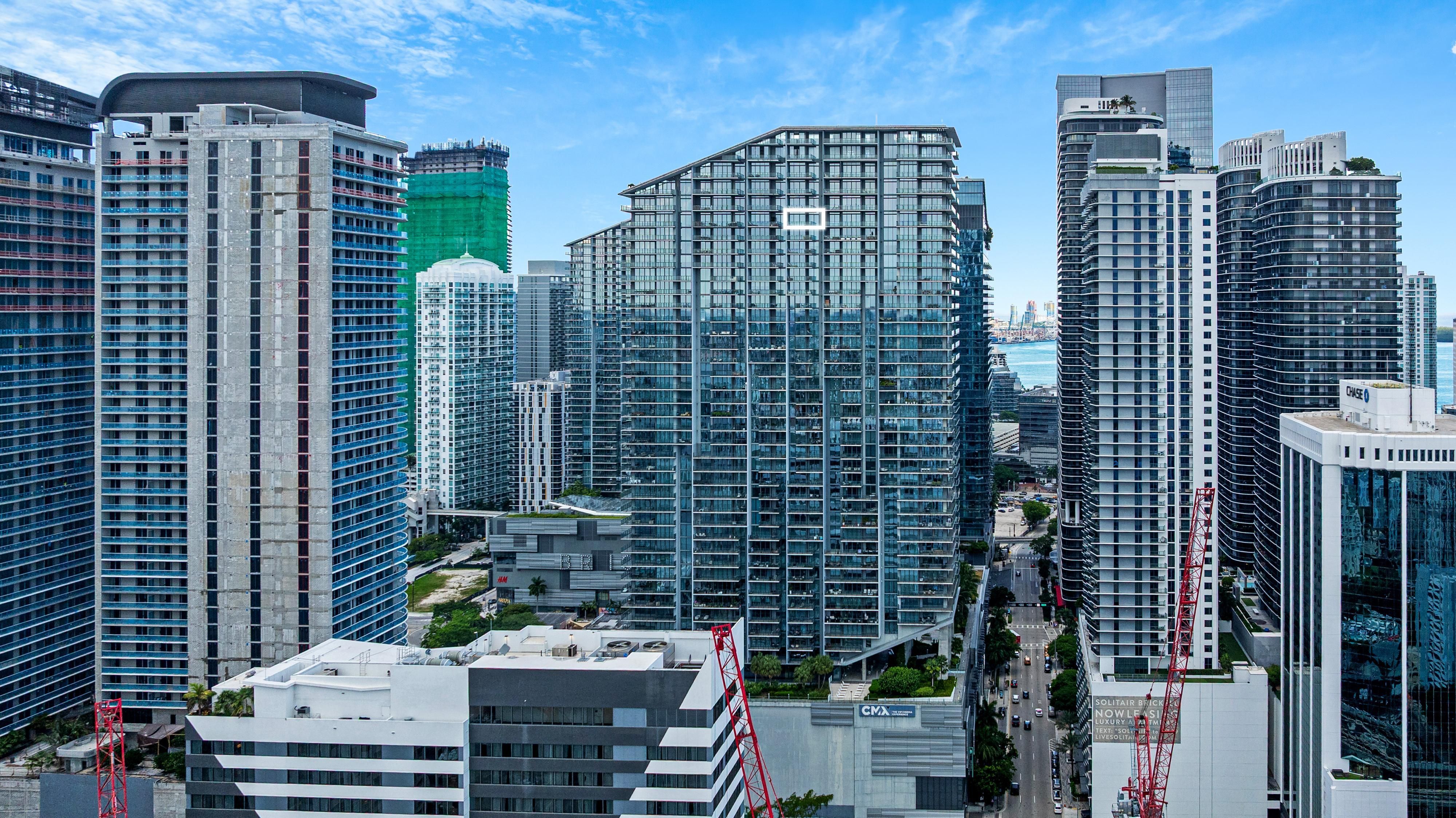  88 SW 7th St, Miami, FL, 33130 - 物件實景