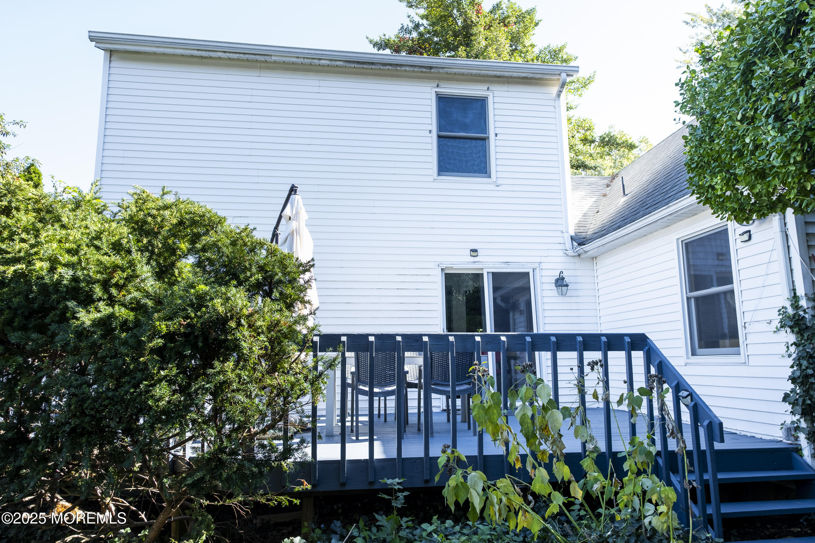 Leonardo, New Jersey, 07737, United States, 4 Bedrooms Bedrooms, ,3 BathroomsBathrooms,Residential,For Sale,1989142