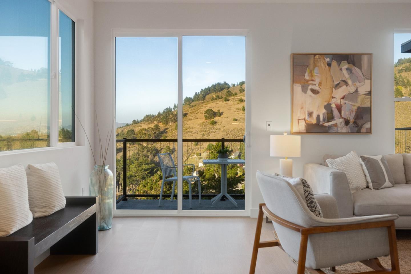 Pacifica, California, 94044, United States, 3 Bedrooms Bedrooms, ,3 BathroomsBathrooms,Residential,For Sale,2001839