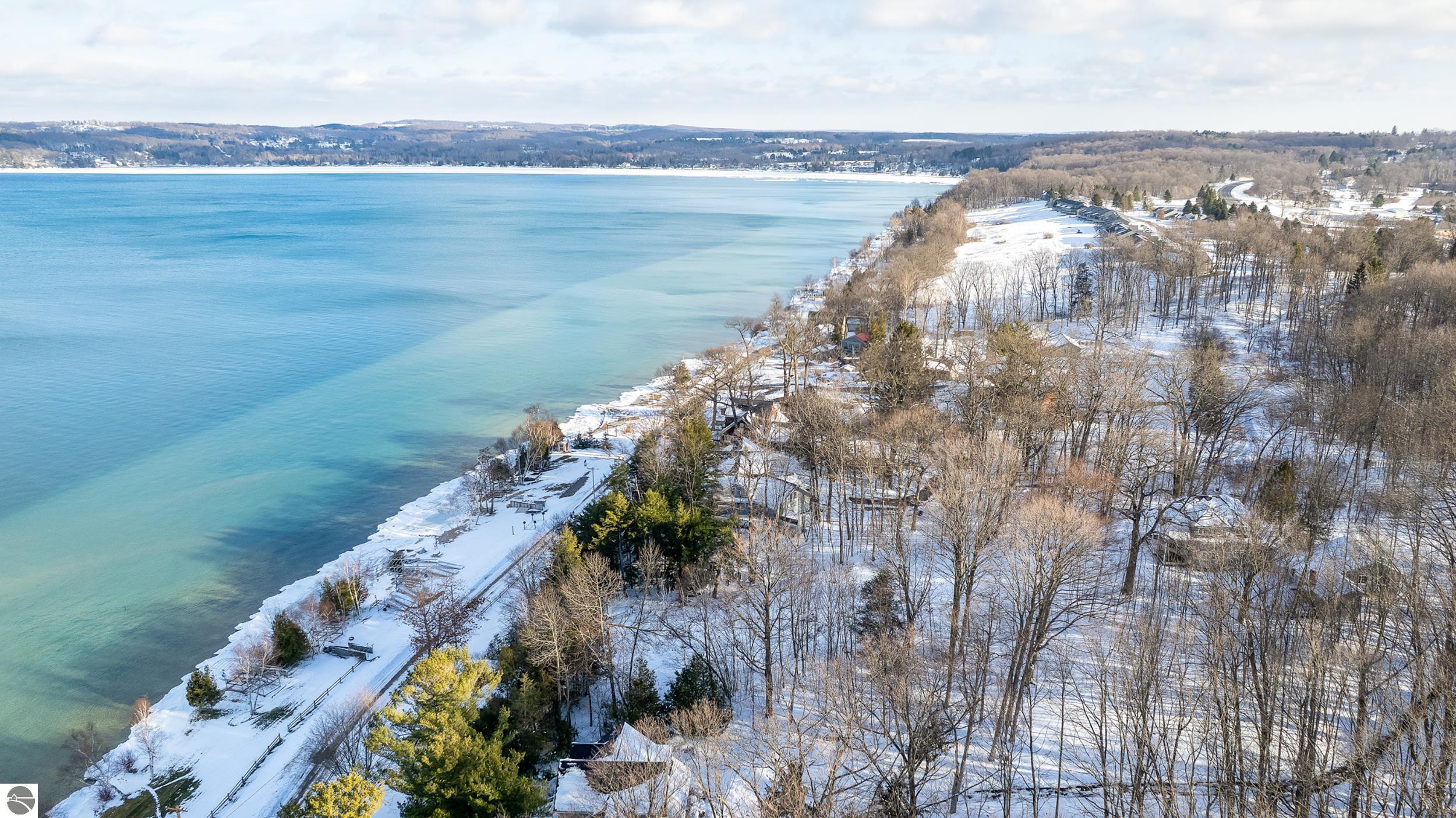 Beulah, Michigan, 49617, United States, 5 Bedrooms Bedrooms, ,3 BathroomsBathrooms,Residential,For Sale,1997758