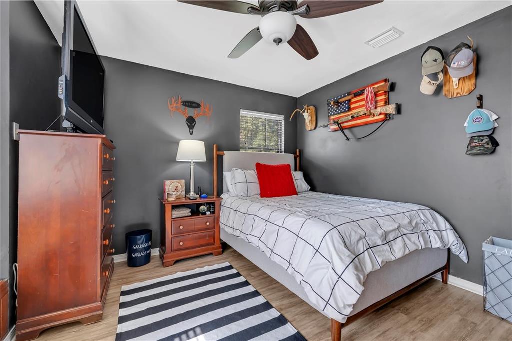 Grand Bay, Alabama, 36541, United States, 5 Bedrooms Bedrooms, ,3 BathroomsBathrooms,Residential,For Sale,2000990